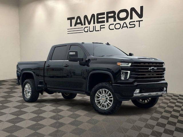 Photo of 2021 Chevrolet Silverado 