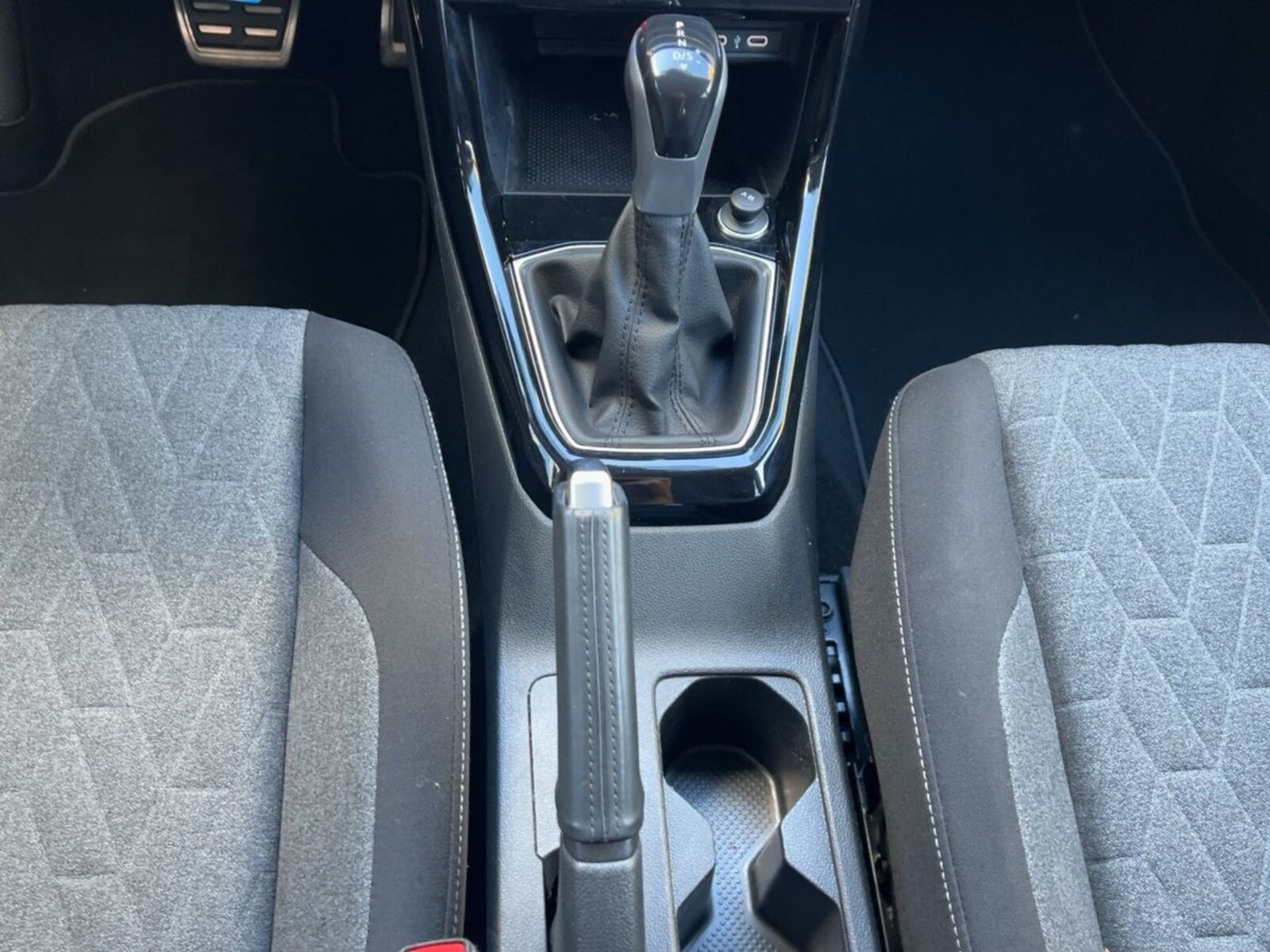 Volkswagen T-Cross – Bild 12