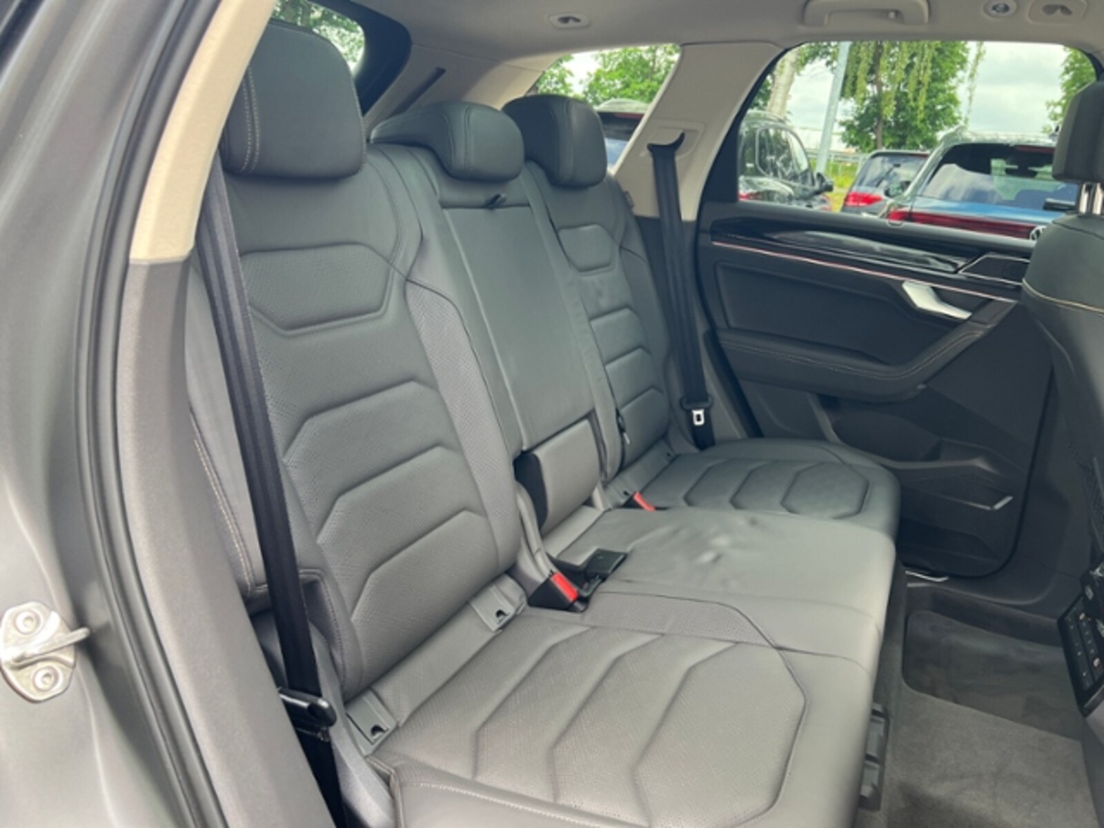 Volkswagen Touareg – Bild 11