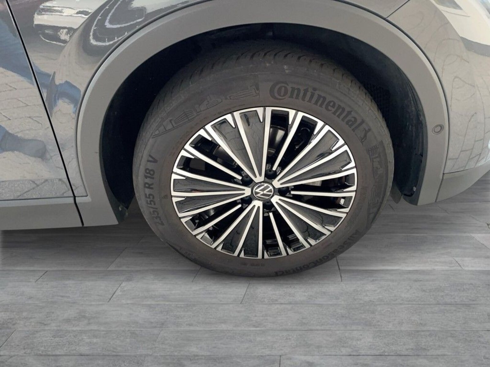 Volkswagen Tiguan – Bild 8