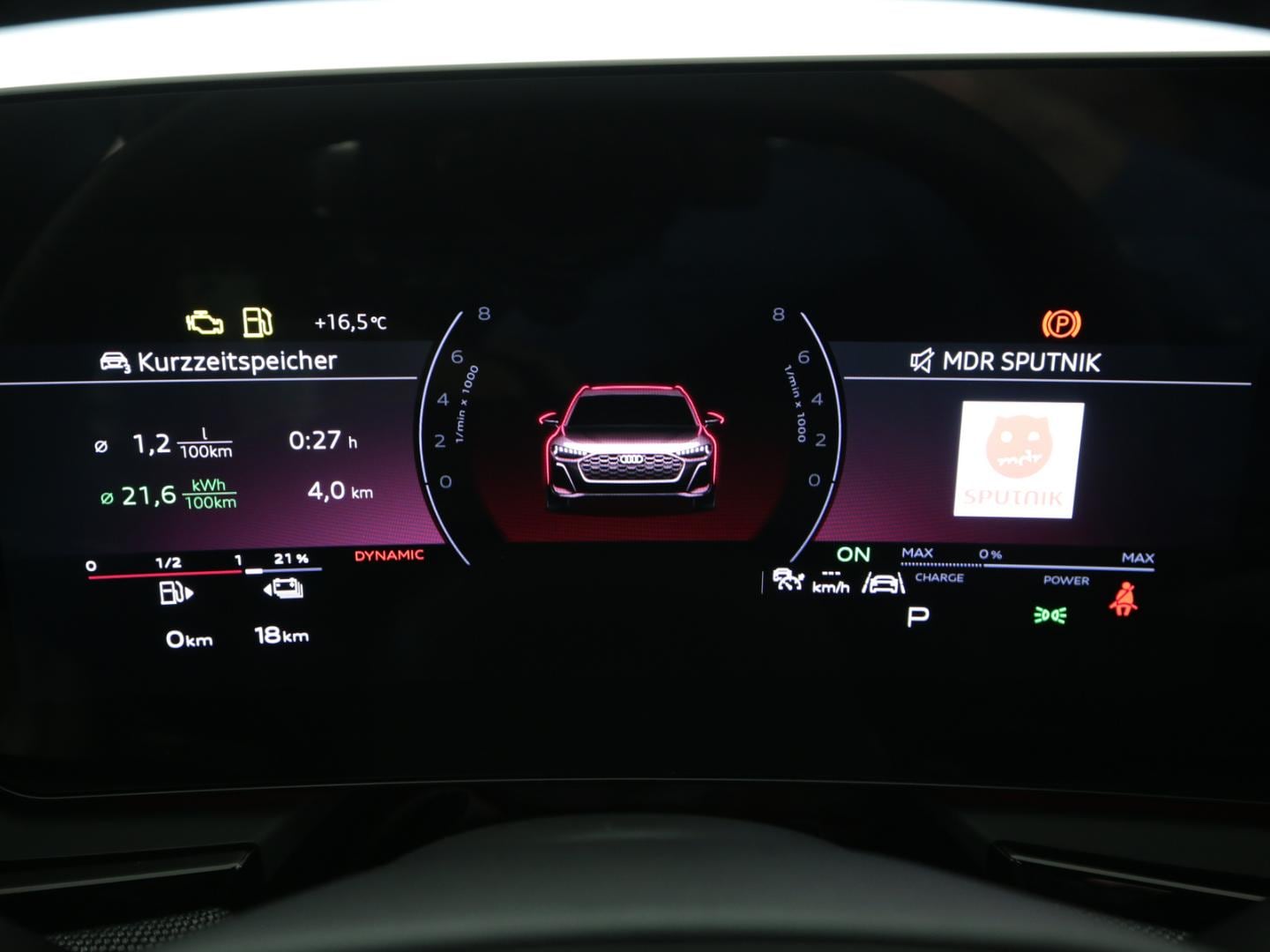 Bild über Audi A5 Avant e-hybrid e-hybrid quattro 220 kW S tronic - für weitere Informationen kontaktieren Sie den Audi Partner