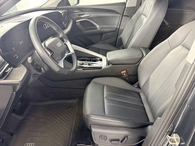 2025 Audi New Q5 Premium Plus - Photo 10