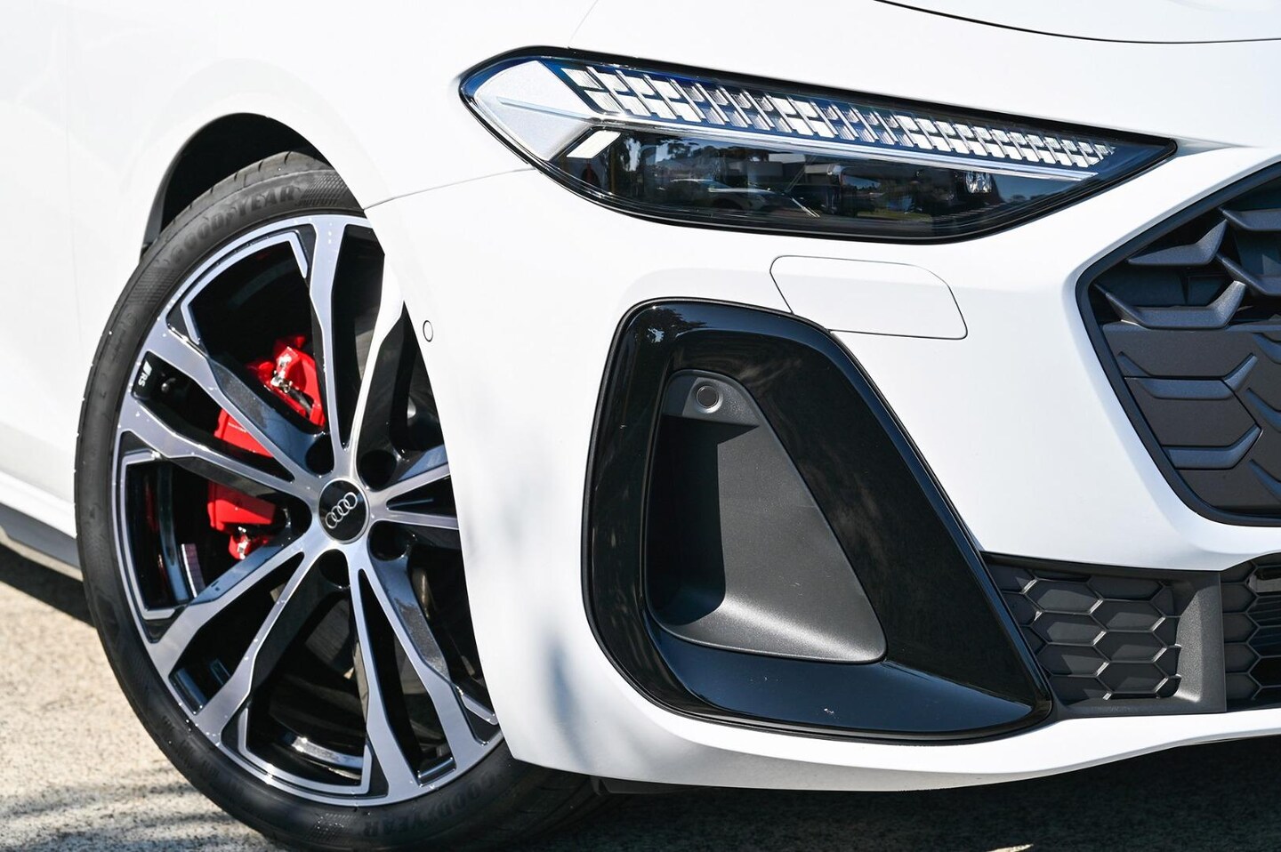 Image about Audi A5 Sedan TFSI e e-hybrid quattro 270 kW S tronic