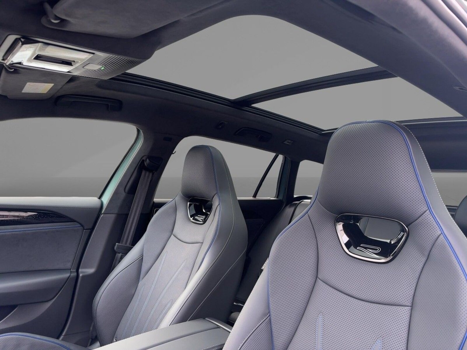Volkswagen Passat – Bild 18