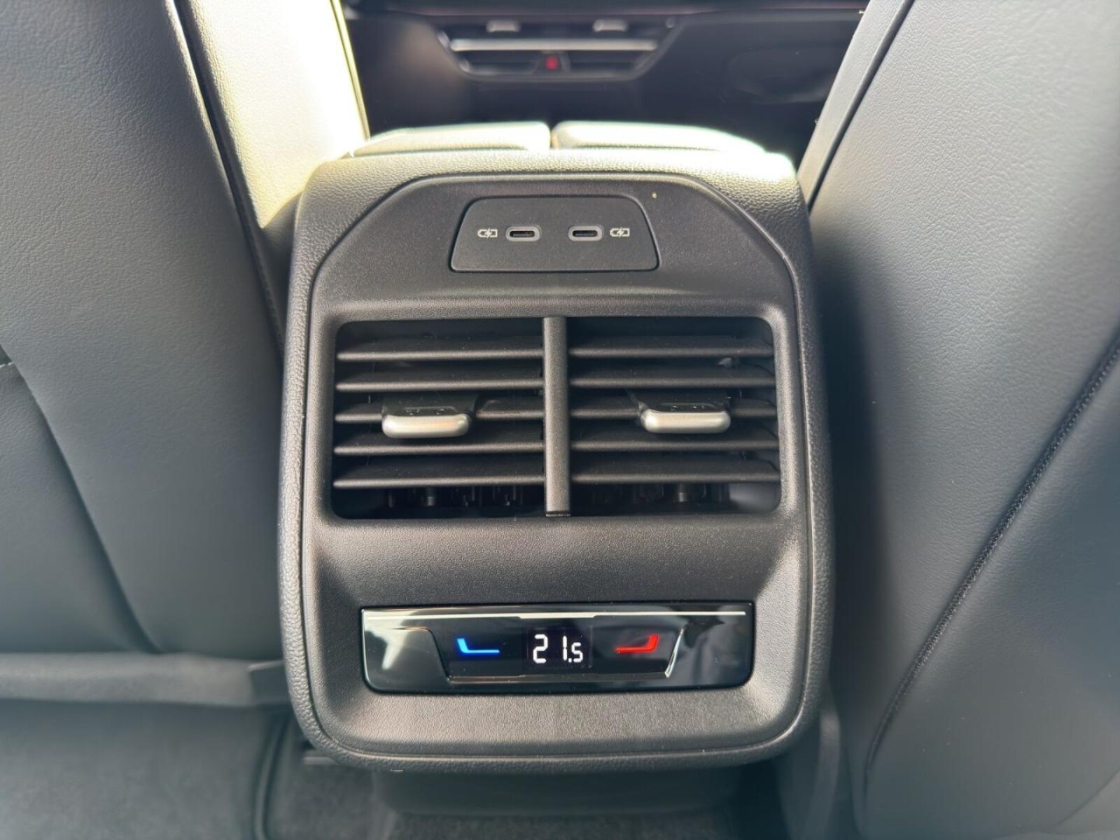 Volkswagen Passat – Bild 21