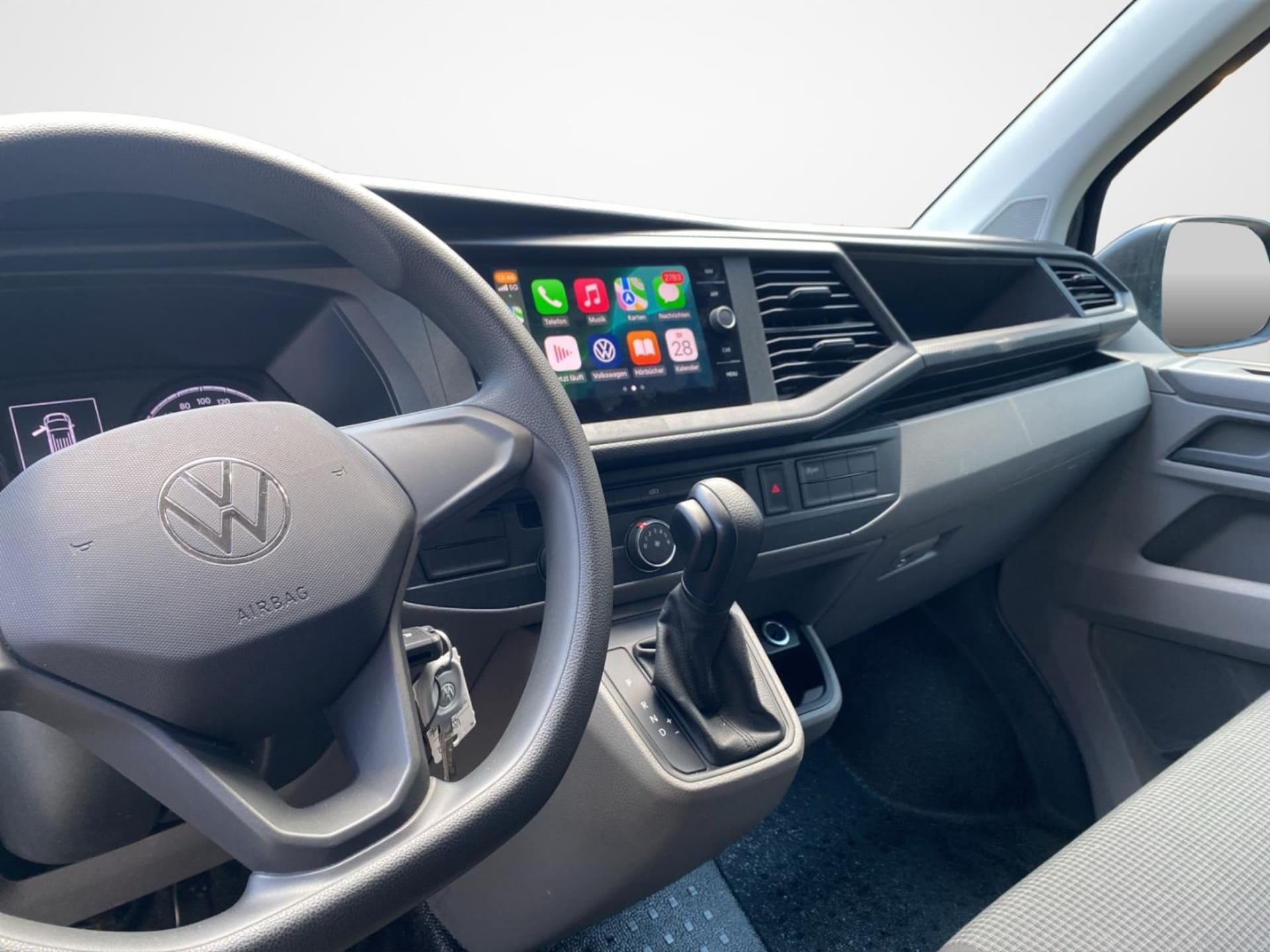 Volkswagen T6.1 Transporter Kasten langer Radstand