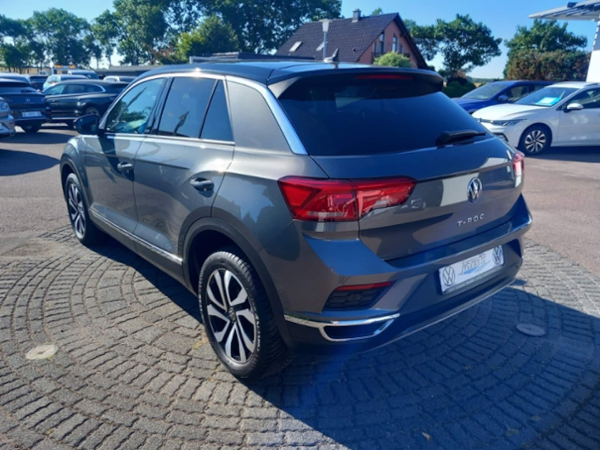 Volkswagen T-Roc Active