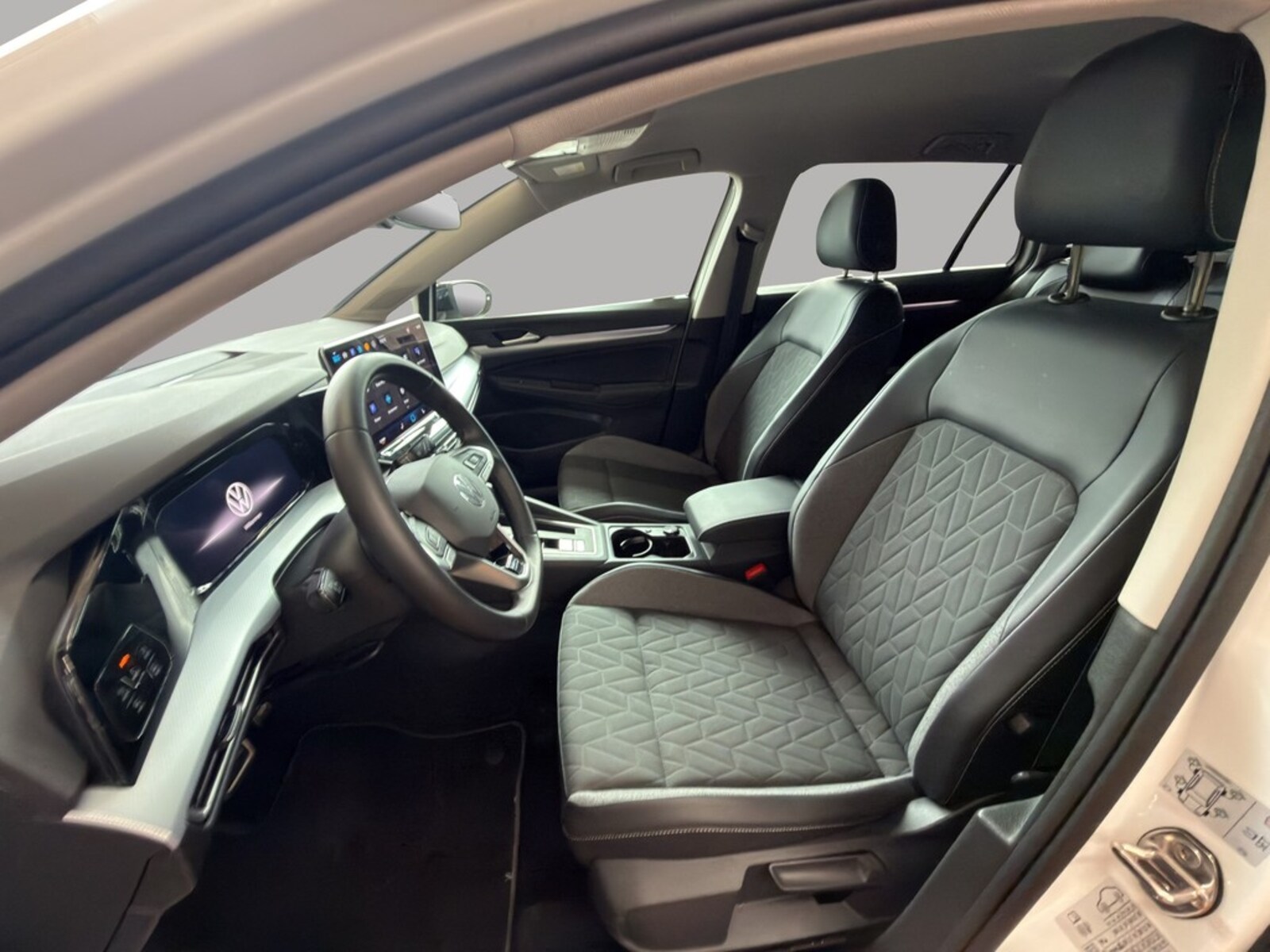 Volkswagen Golf Variant – Bild 11