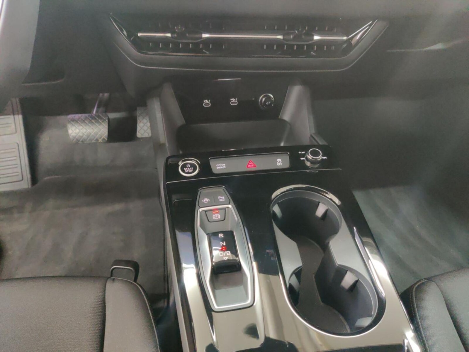 Audi A6 Avant e-tron – Bild 11