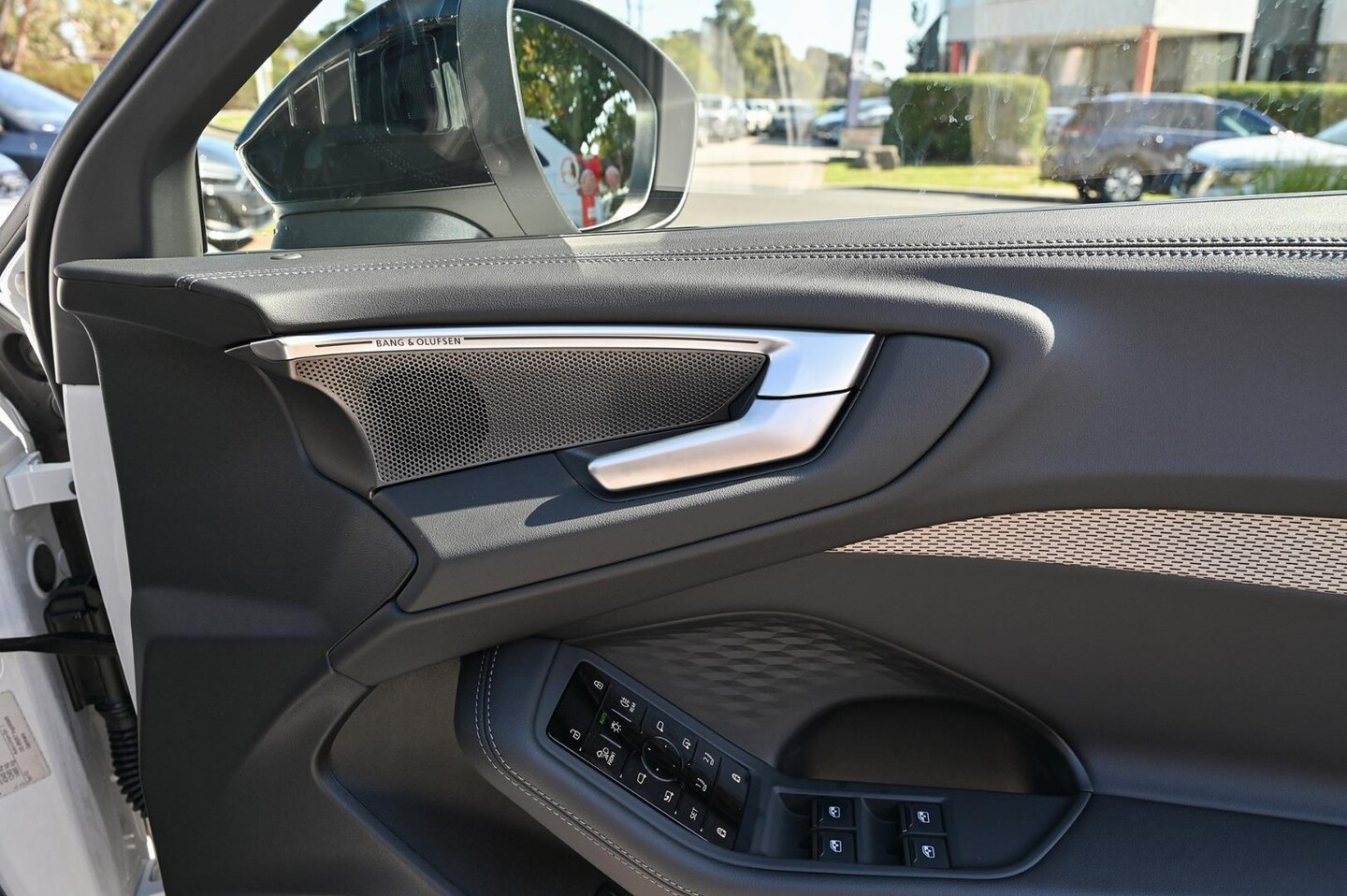 Image about Audi A5 Sedan TFSI e e-hybrid quattro 270 kW S tronic