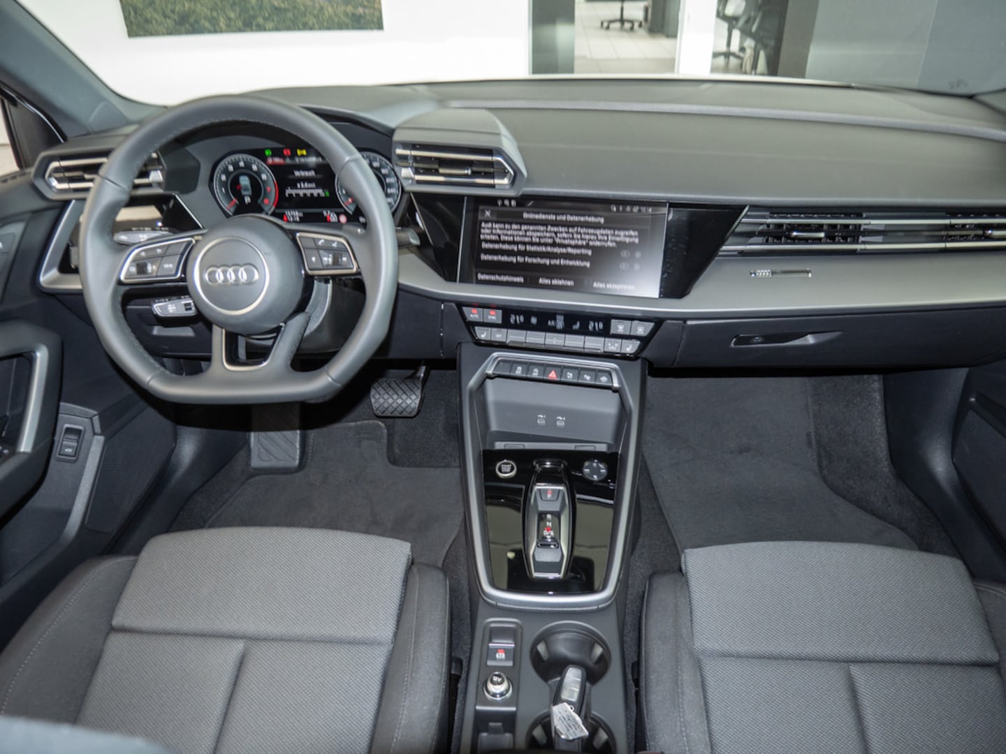 Bild über Audi A3 Limousine TFSI 110 kW S tronic - für weitere Informationen kontaktieren Sie den Audi Partner
