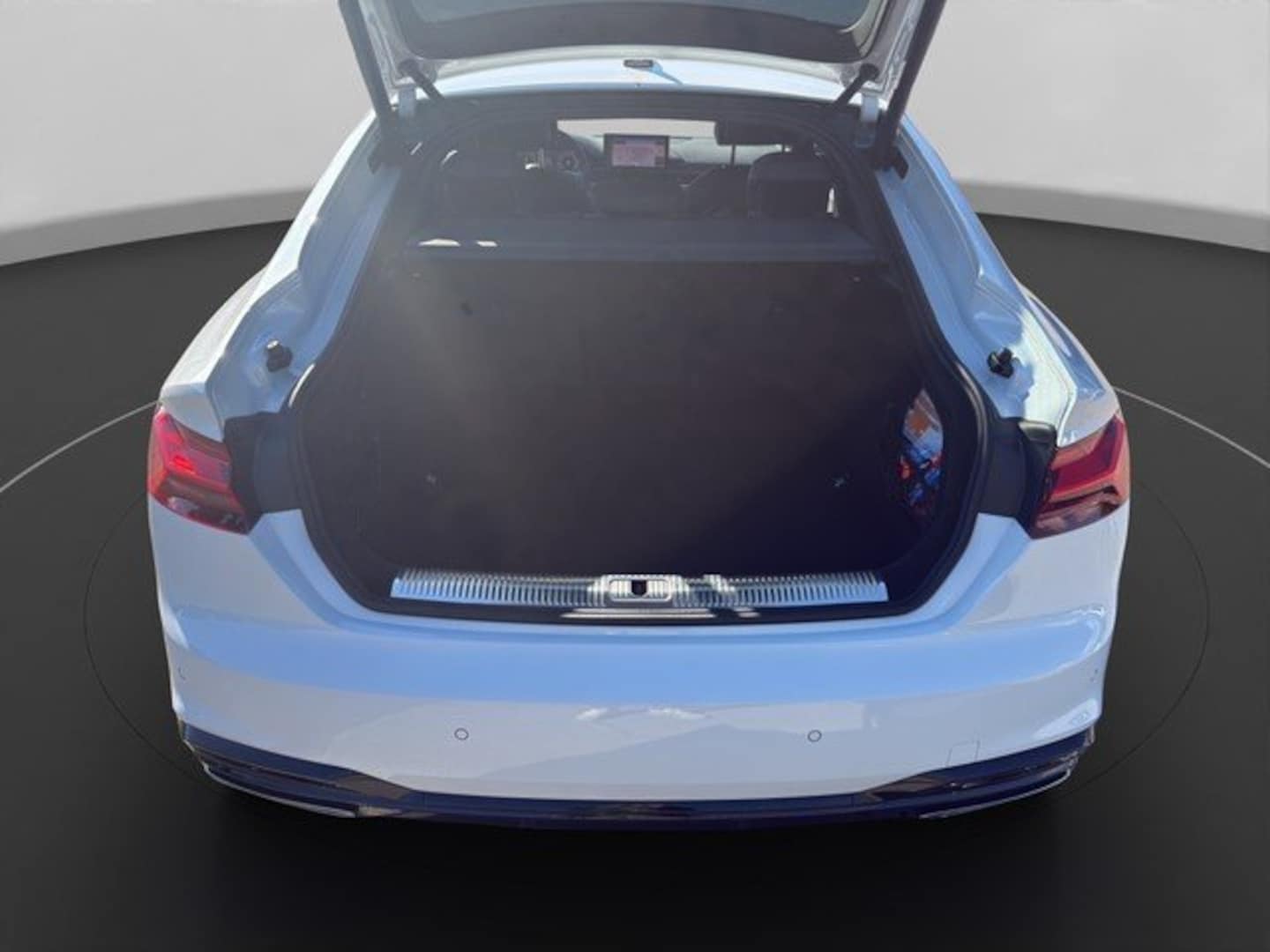 Bild über Audi A5 Sportback S line business 40 TFSI quattro S tronic - für weitere Informationen kontaktieren Sie den Audi Partner