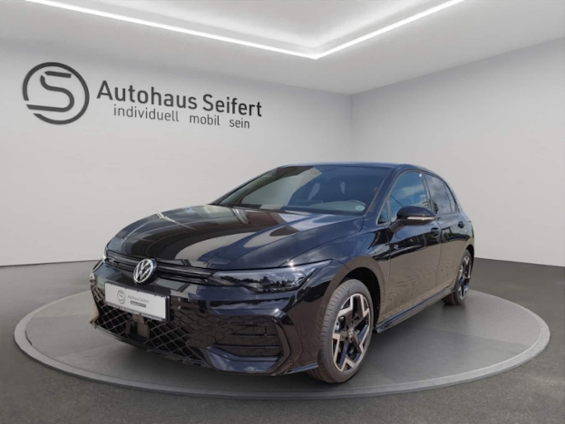 Volkswagen Golf R-Line