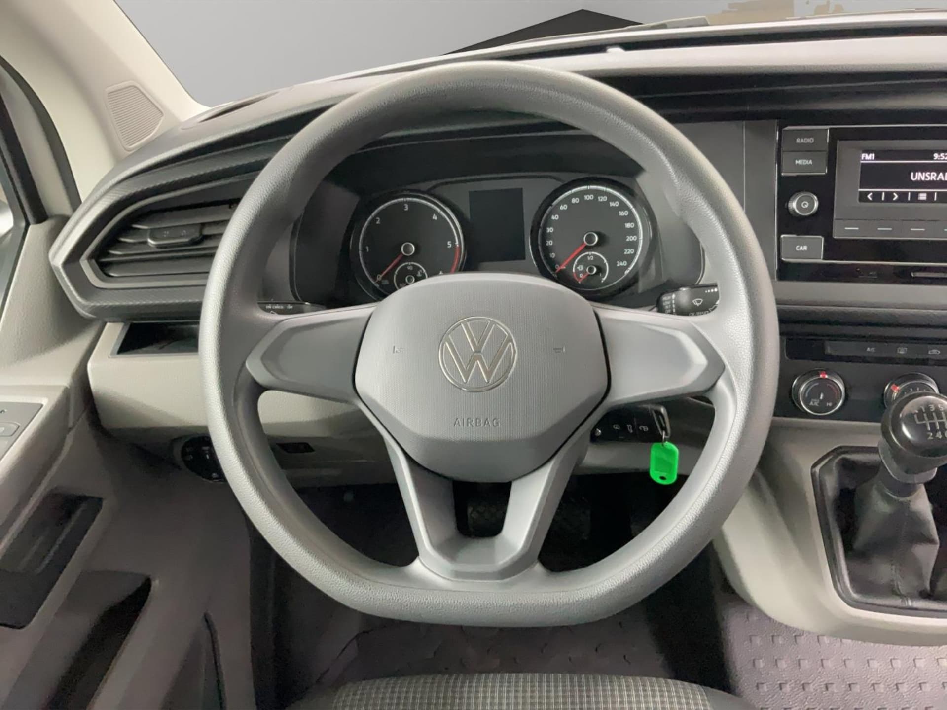 Volkswagen T6.1 Transporter Kombi kurzer Radstand