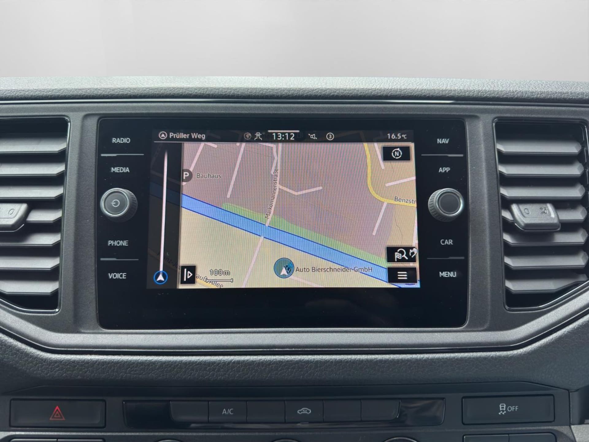 Volkswagen Crafter Kasten mittlerer Radstand