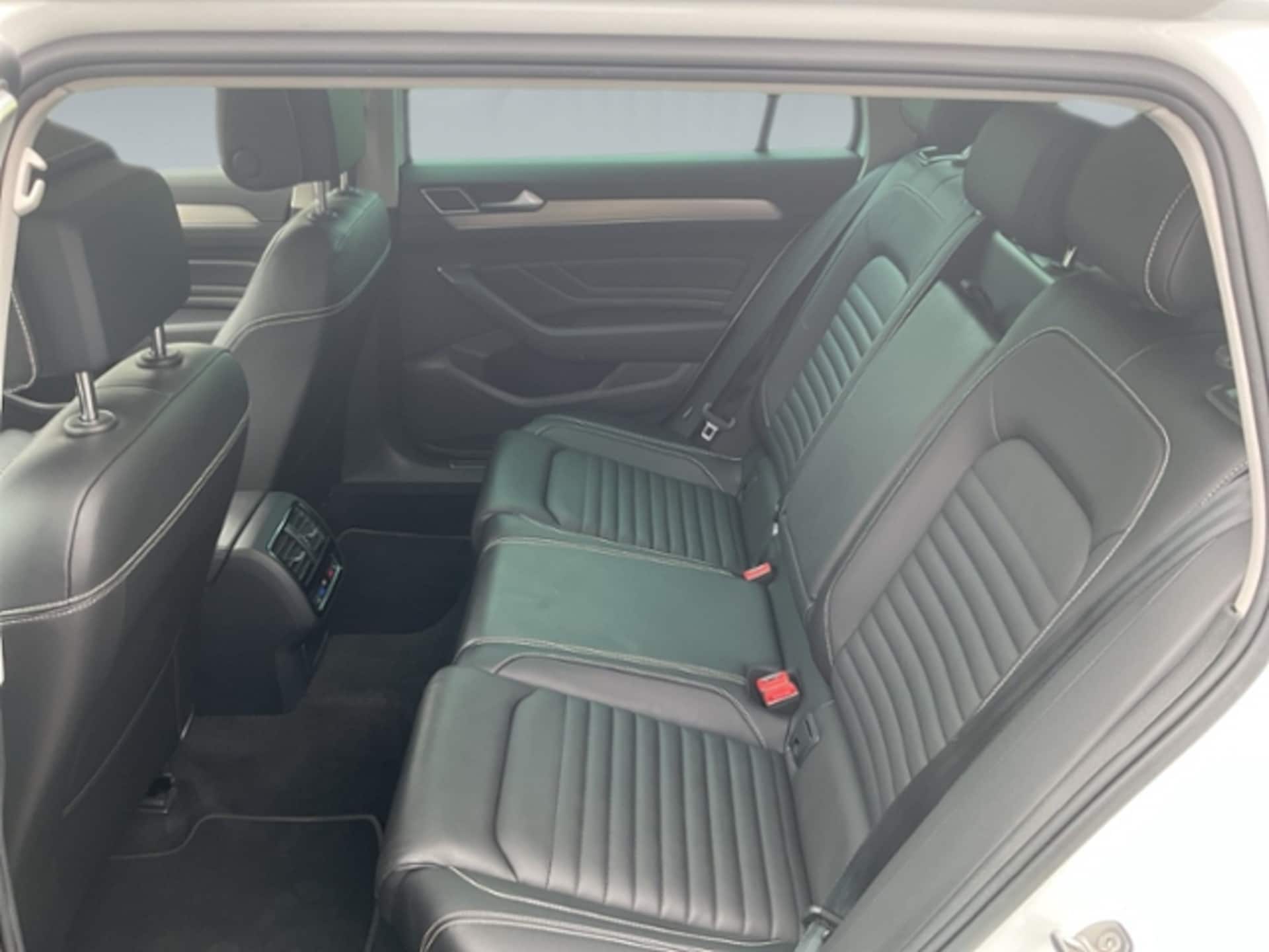 Volkswagen Passat Variant Elegance