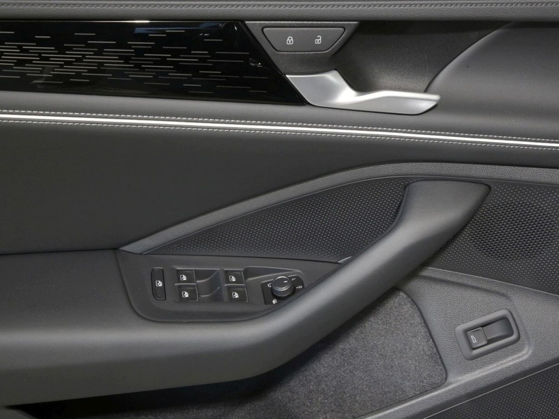 Volkswagen Passat Elegance