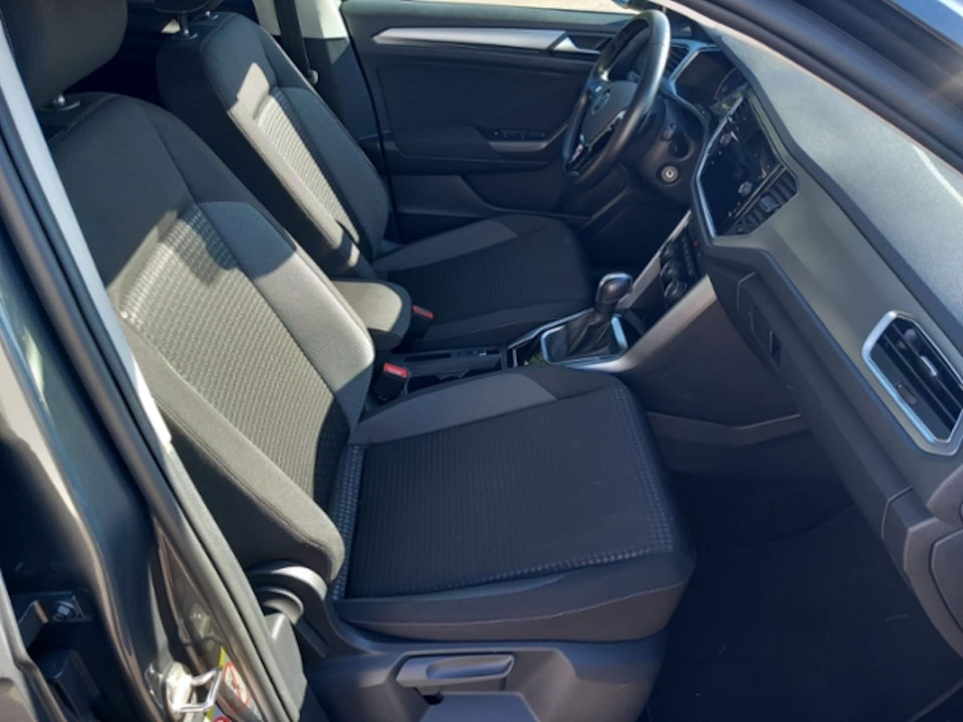 Volkswagen T-Roc Active