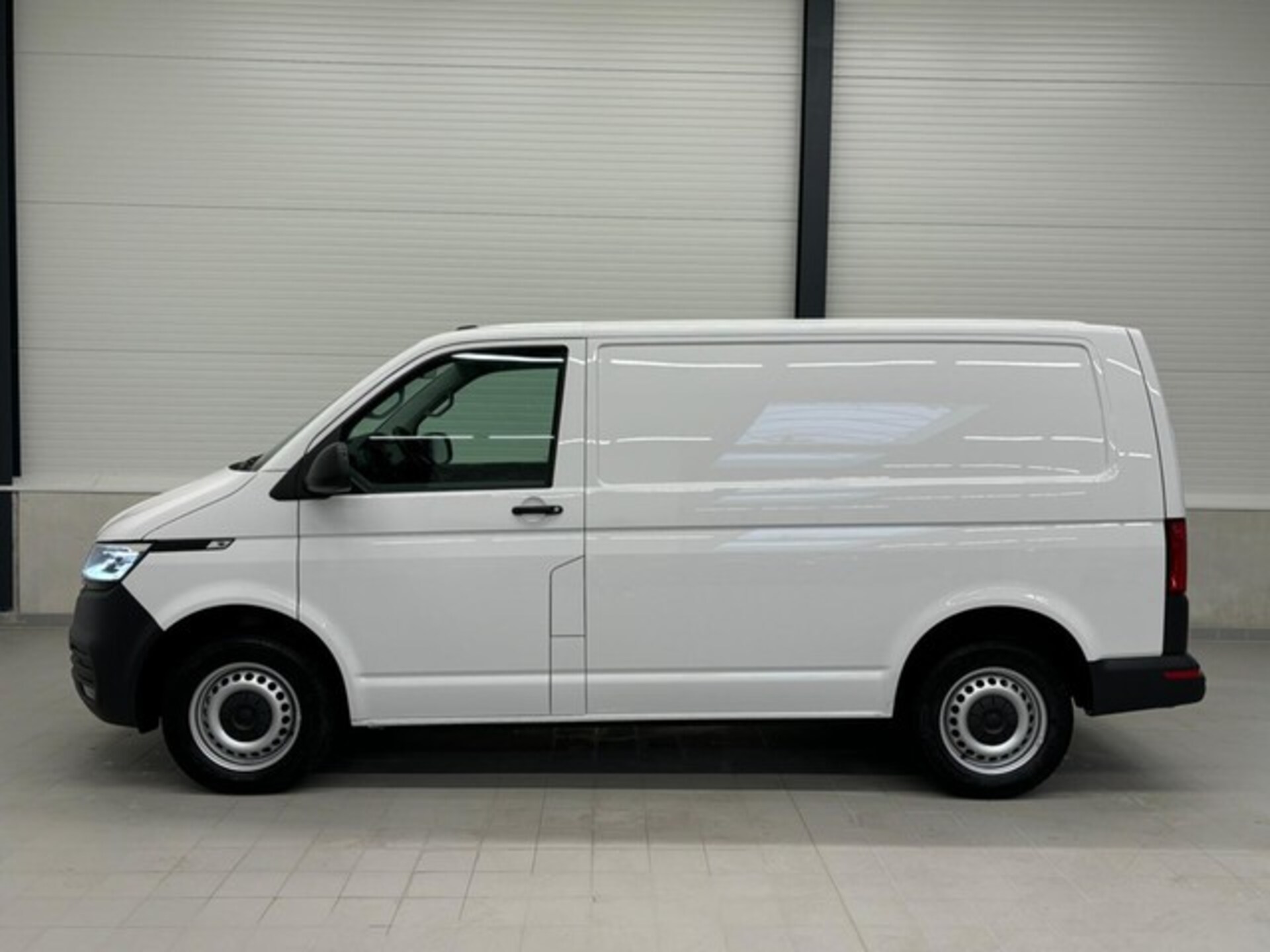 Volkswagen T6.1 Transporter Kasten kurzer Radstand