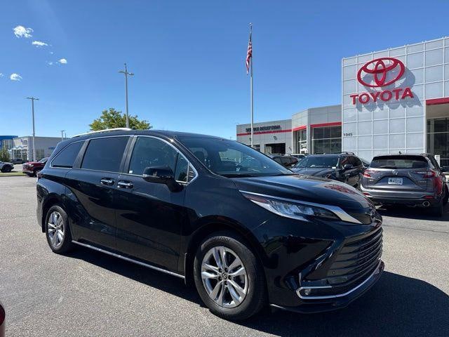 2025 Toyota Sienna