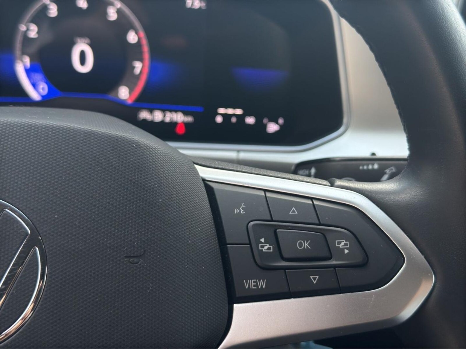 Volkswagen T-Roc – Bild 18
