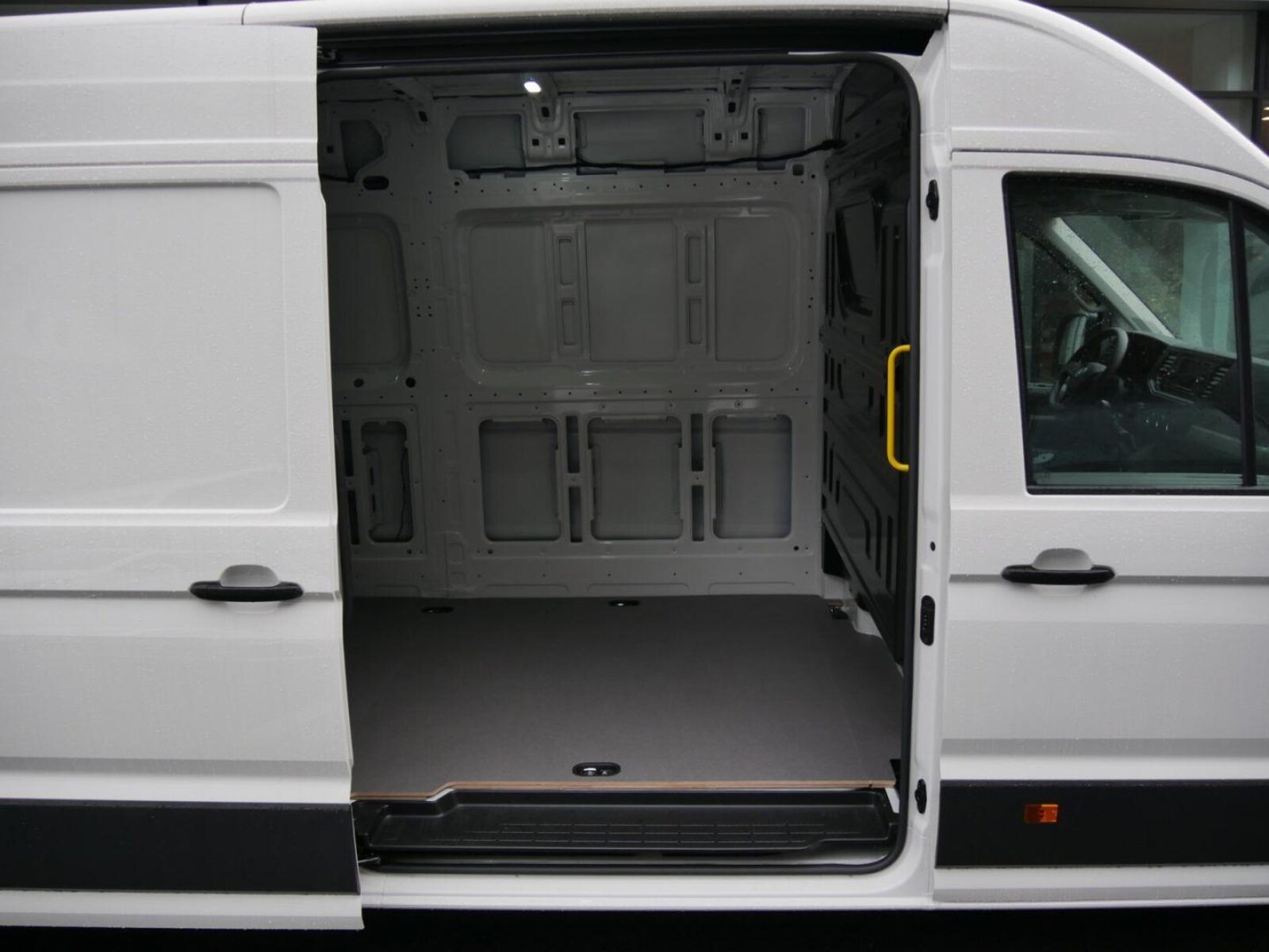 Volkswagen Crafter Kasten langer Radstand – Bild 6