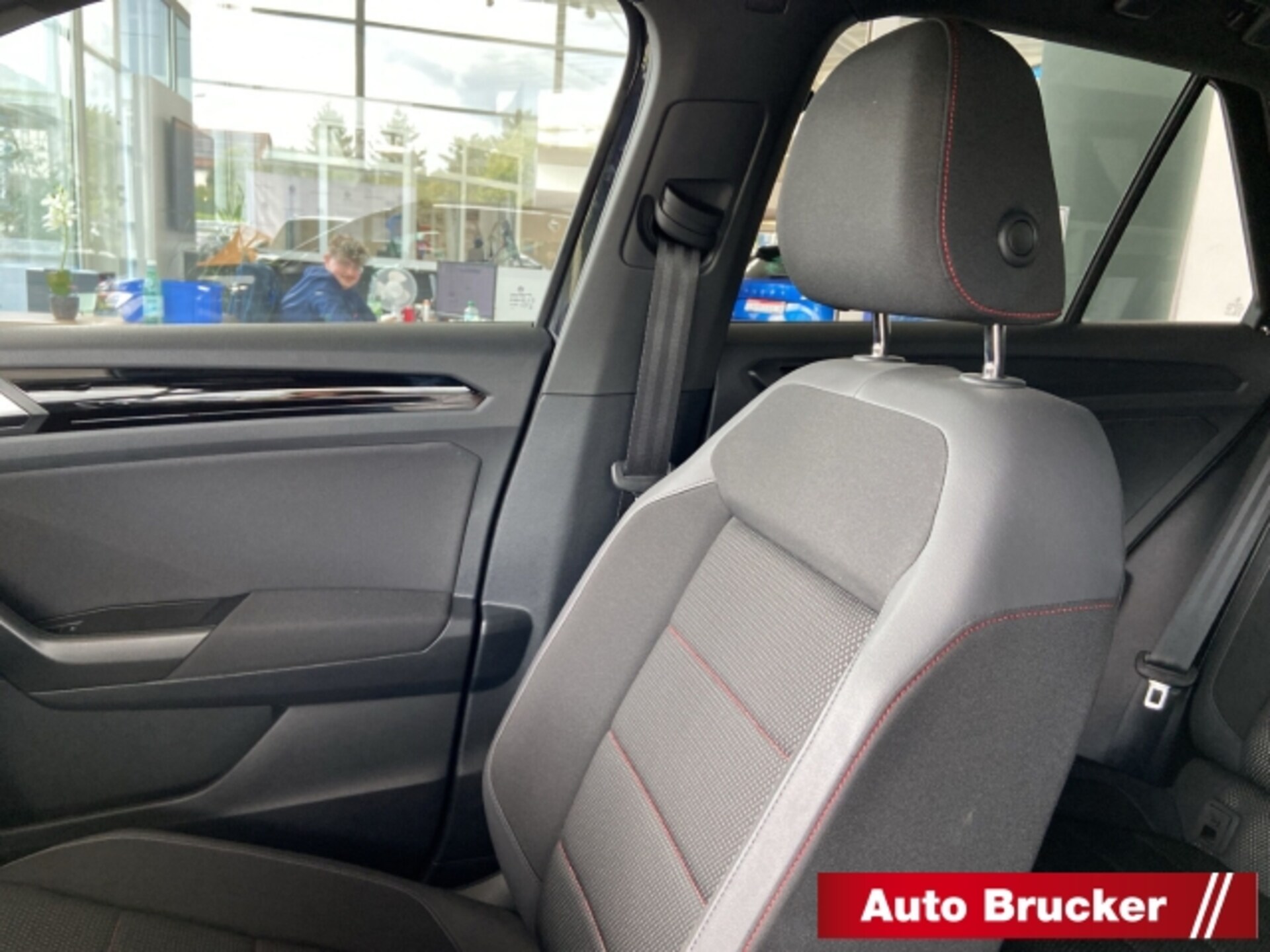 Volkswagen T-Roc Sport