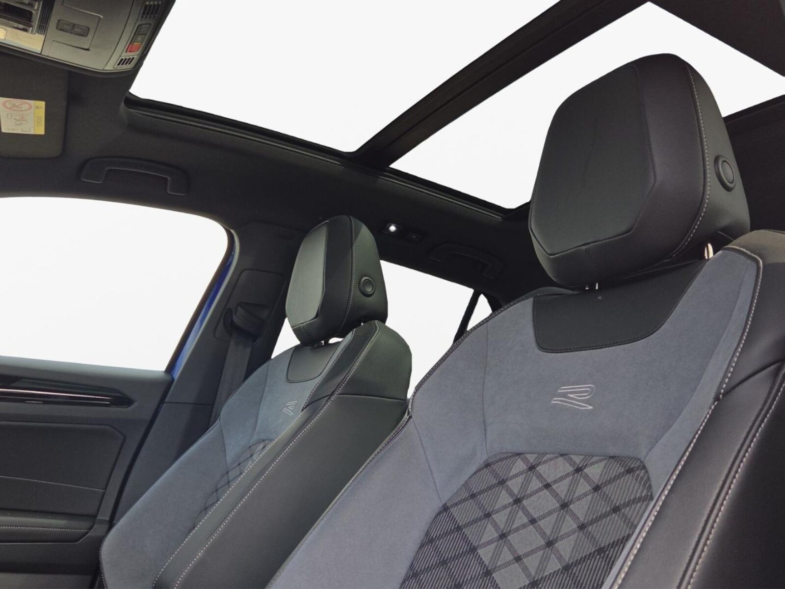 Volkswagen T-Roc – Bild 12