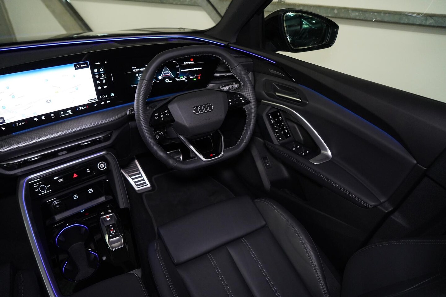 Image about Audi Q5 SUV TDI quattro 150 kW sport