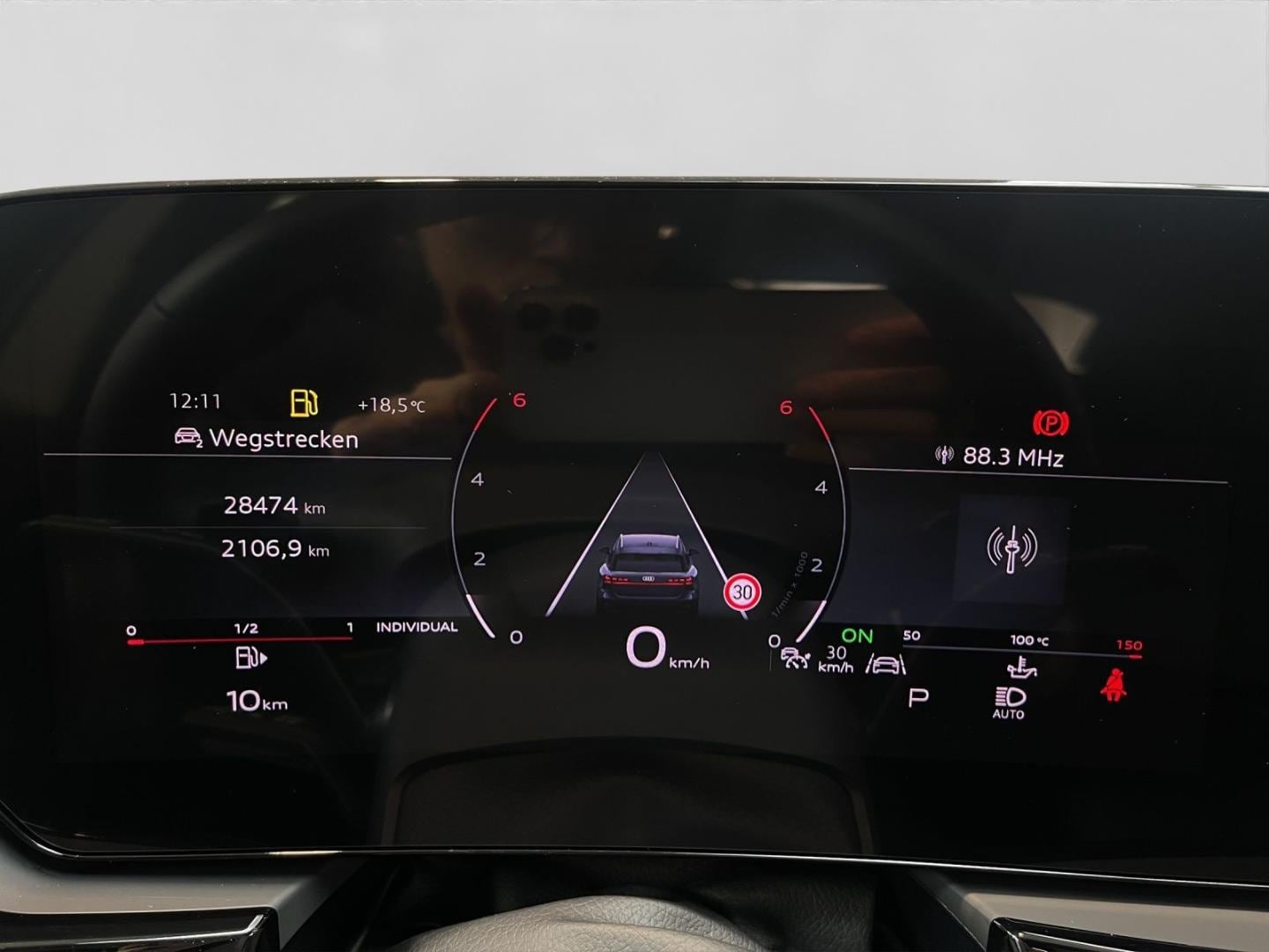 Bild über Audi A6 Avant TDI quattro 150 kW S tronic - für weitere Informationen kontaktieren Sie den Audi Partner