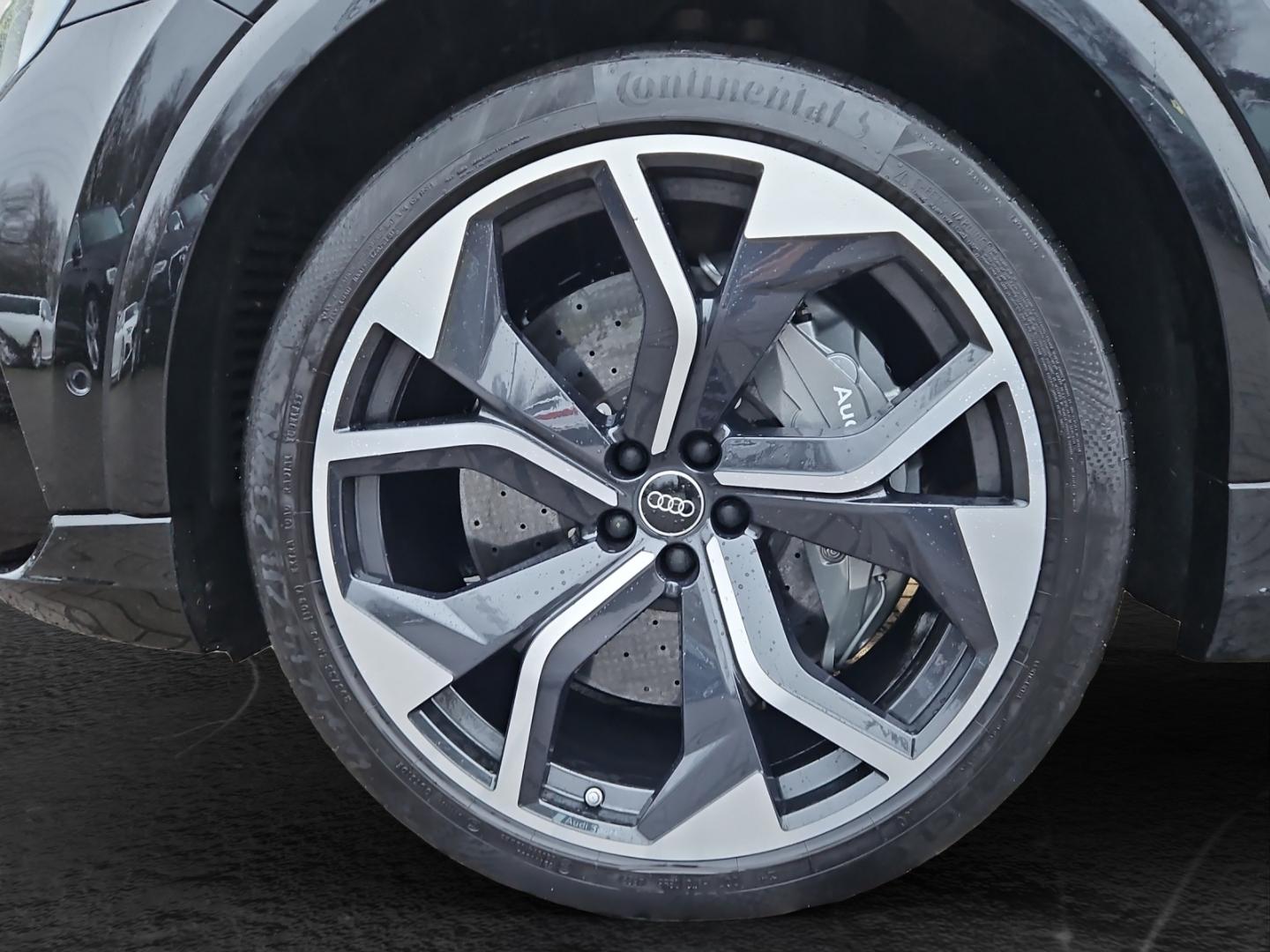 Image about Audi RS Q8 TFSI quattro tiptronic
