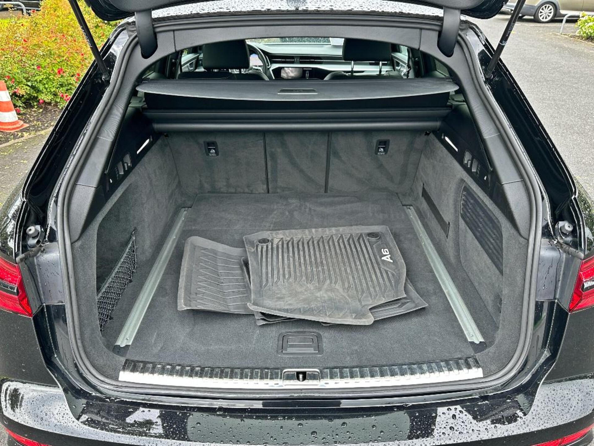 Audi S6 Avant