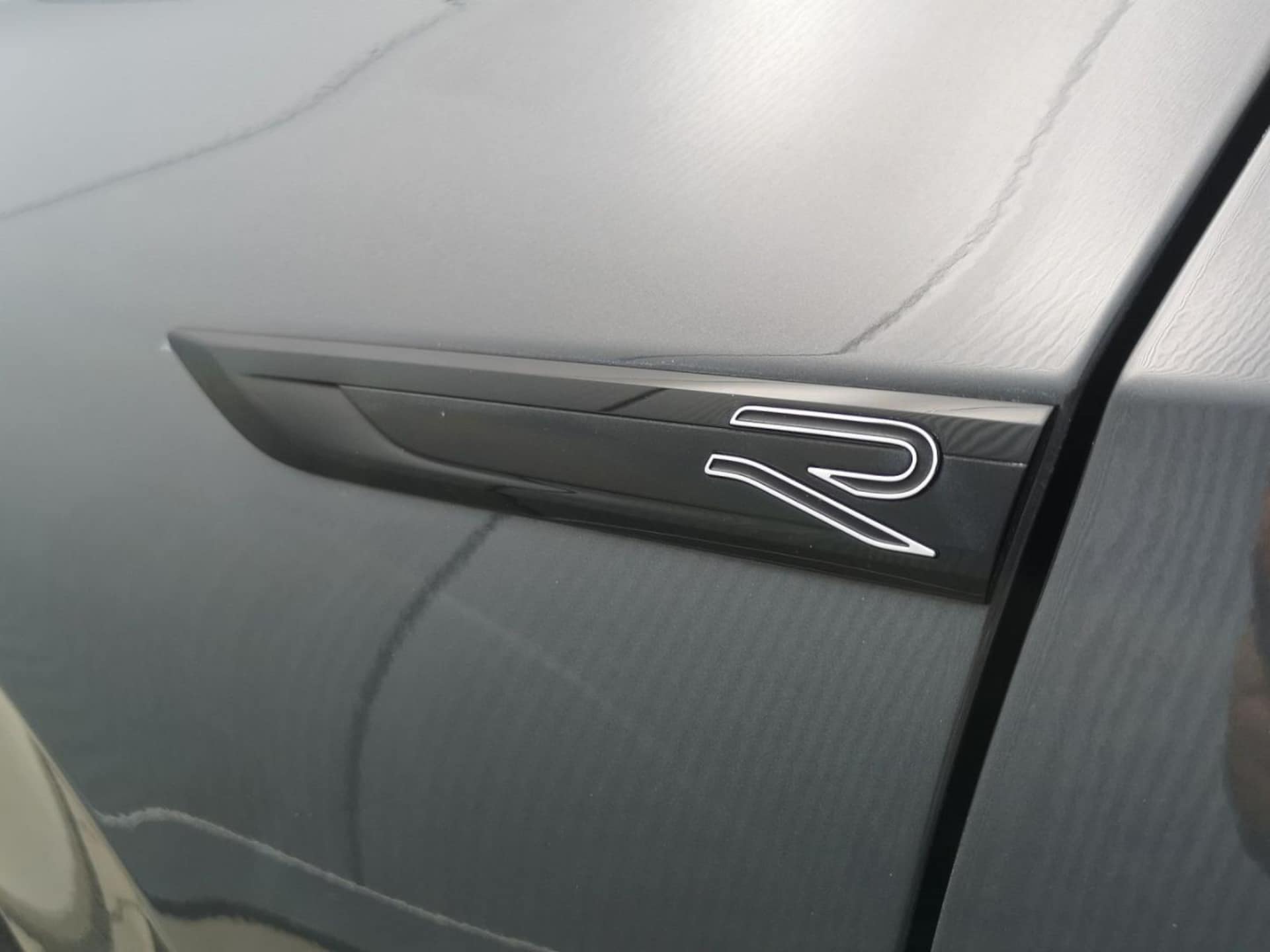 Volkswagen Golf R-Line