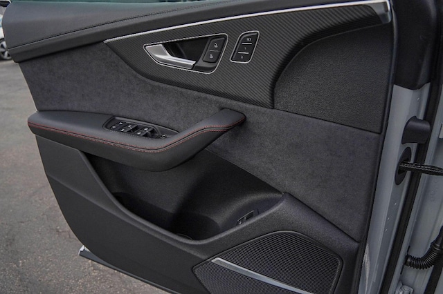 2026 Audi SQ8 Prestige - Photo 18
