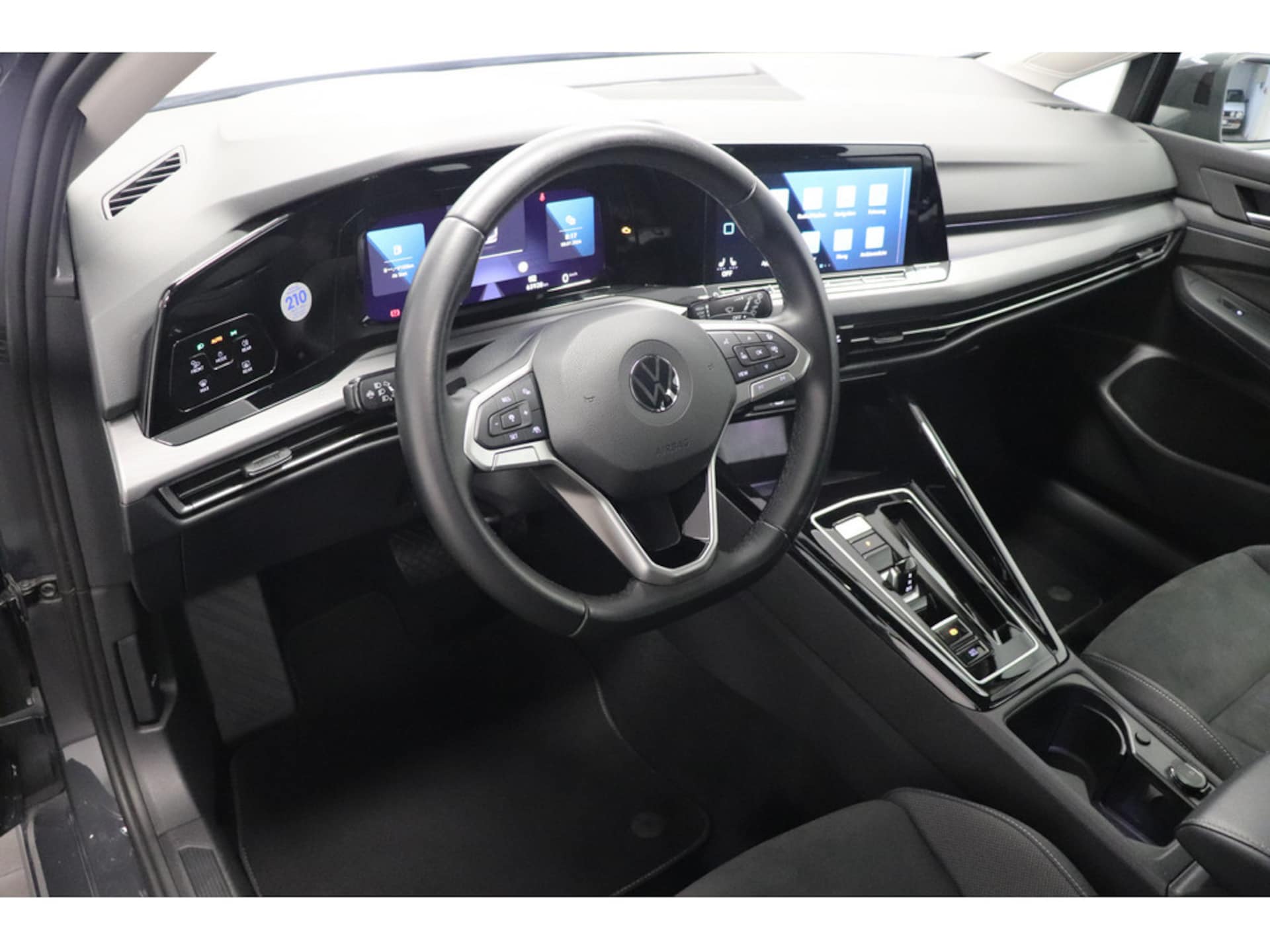 Volkswagen Golf Variant Style