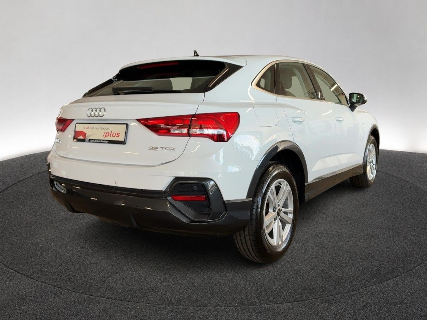 Bild über Audi Q3 Sportback 35 TFSI Schaltgetriebe - für weitere Informationen kontaktieren Sie den Audi Partner