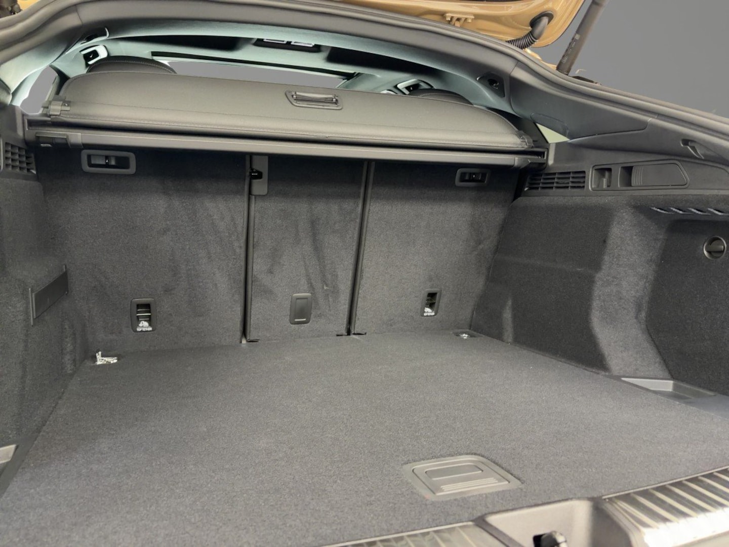 Bild über Audi Q5 Sportback TDI quattro 150 kW S tronic - für weitere Informationen kontaktieren Sie den Audi Partner