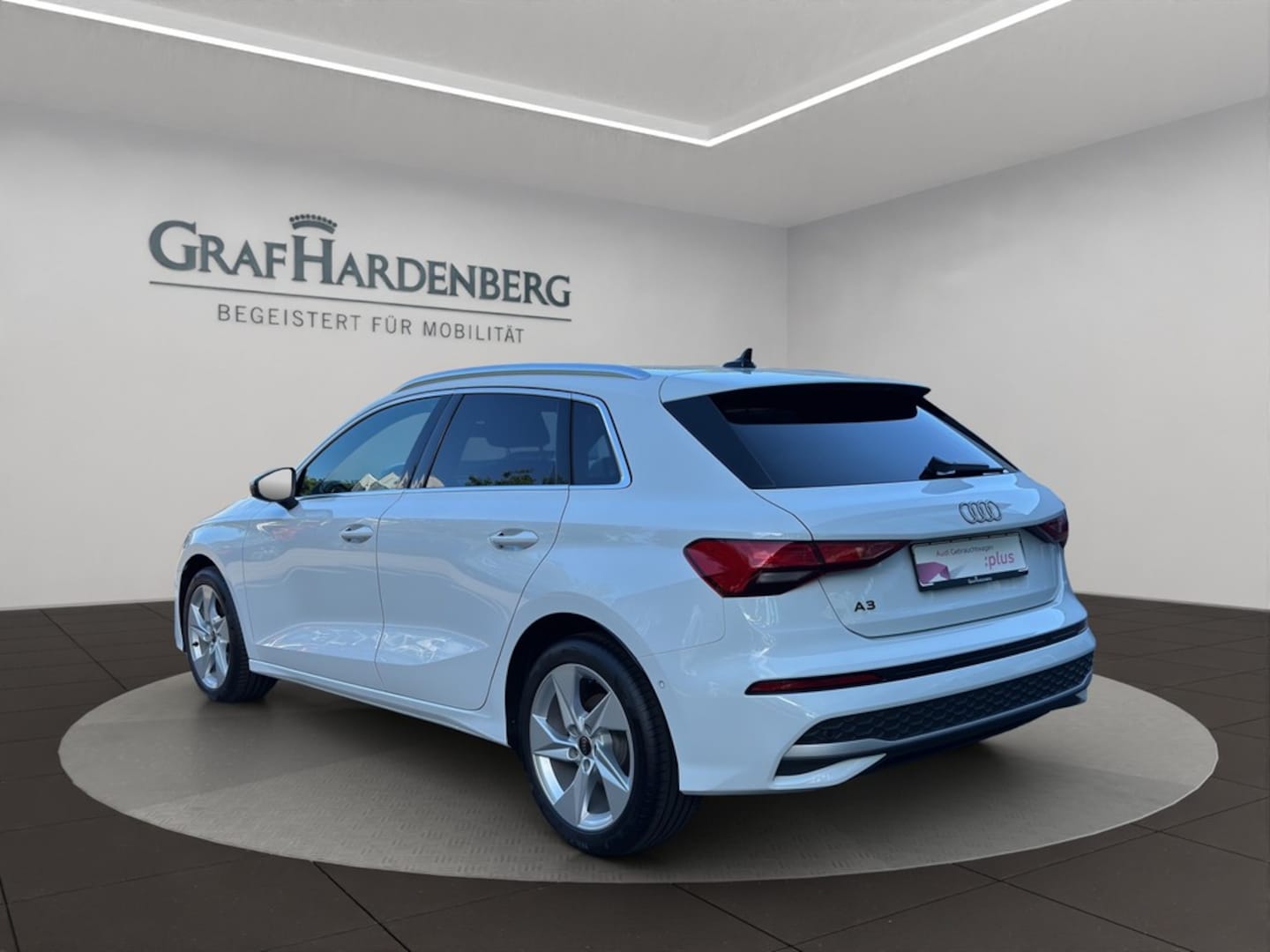 Bild über Audi A3 Sportback advanced 35 TFSI Schaltgetriebe - für weitere Informationen kontaktieren Sie den Audi Partner