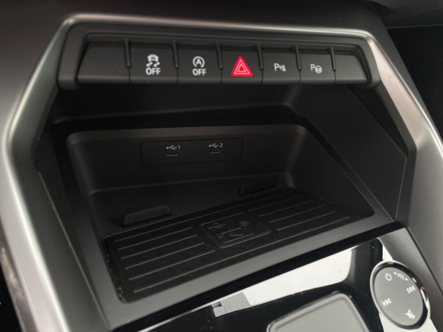Bild über Audi A3 Sportback 35 TFSI S tronic - für weitere Informationen kontaktieren Sie den Audi Partner