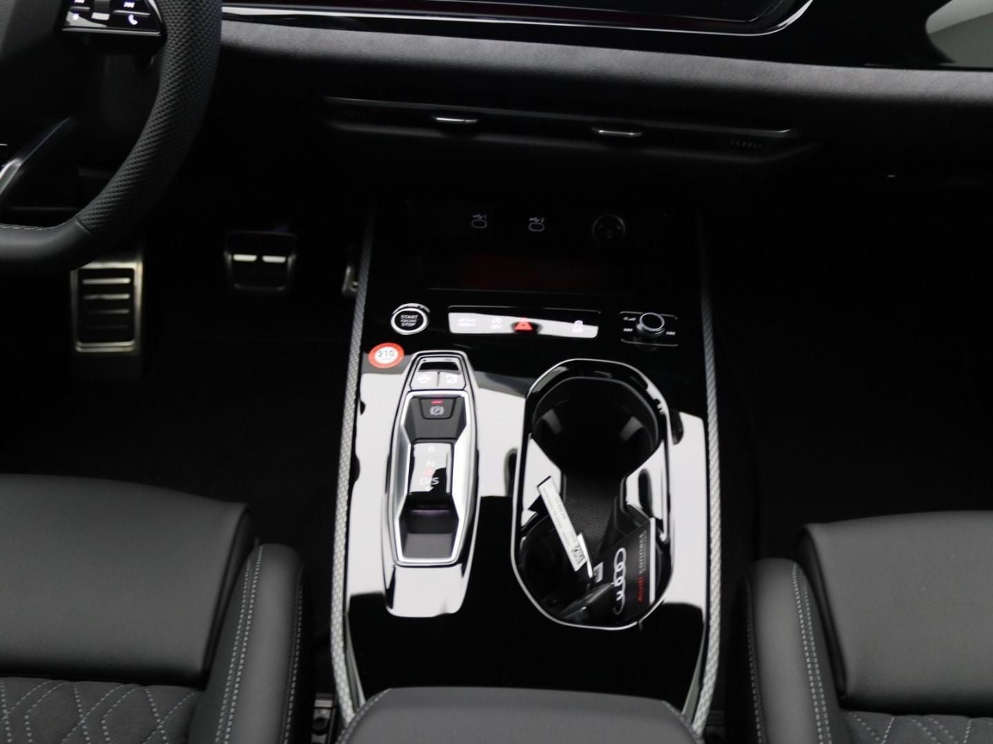 Bild über Audi A5 Avant TFSI 150 kW S tronic - für weitere Informationen kontaktieren Sie den Audi Partner