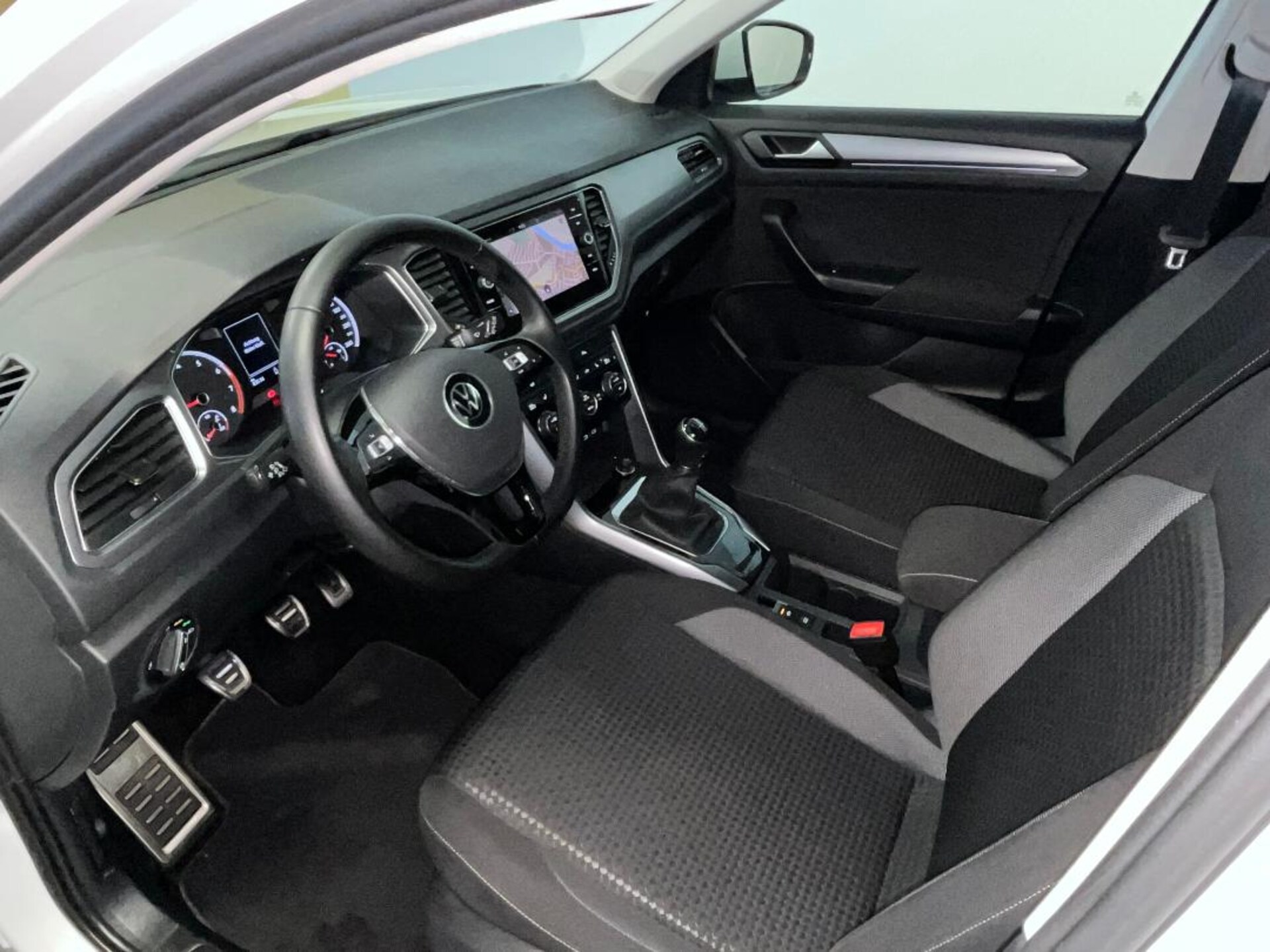Volkswagen T-Roc Active
