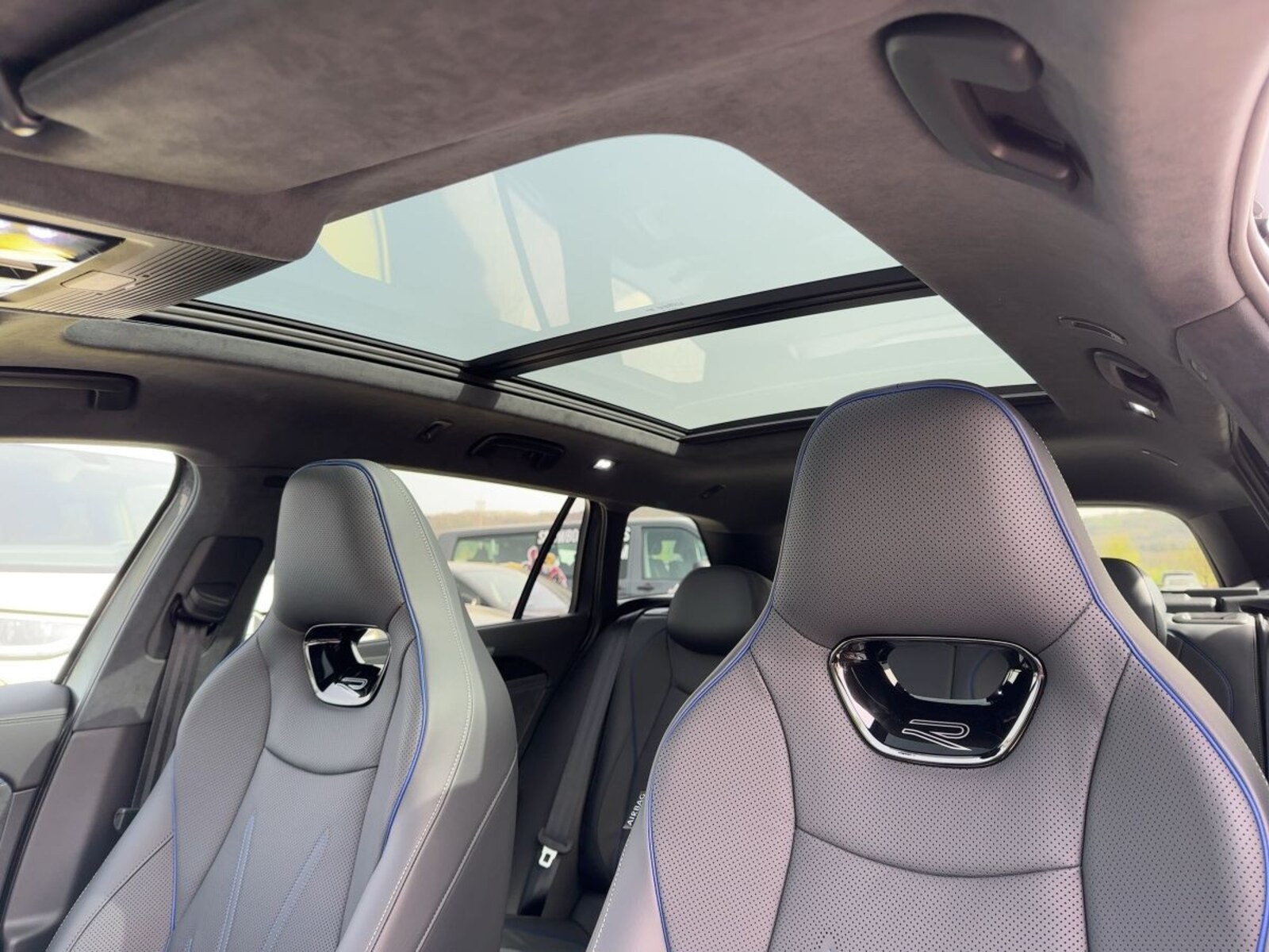 Volkswagen Passat – Bild 15