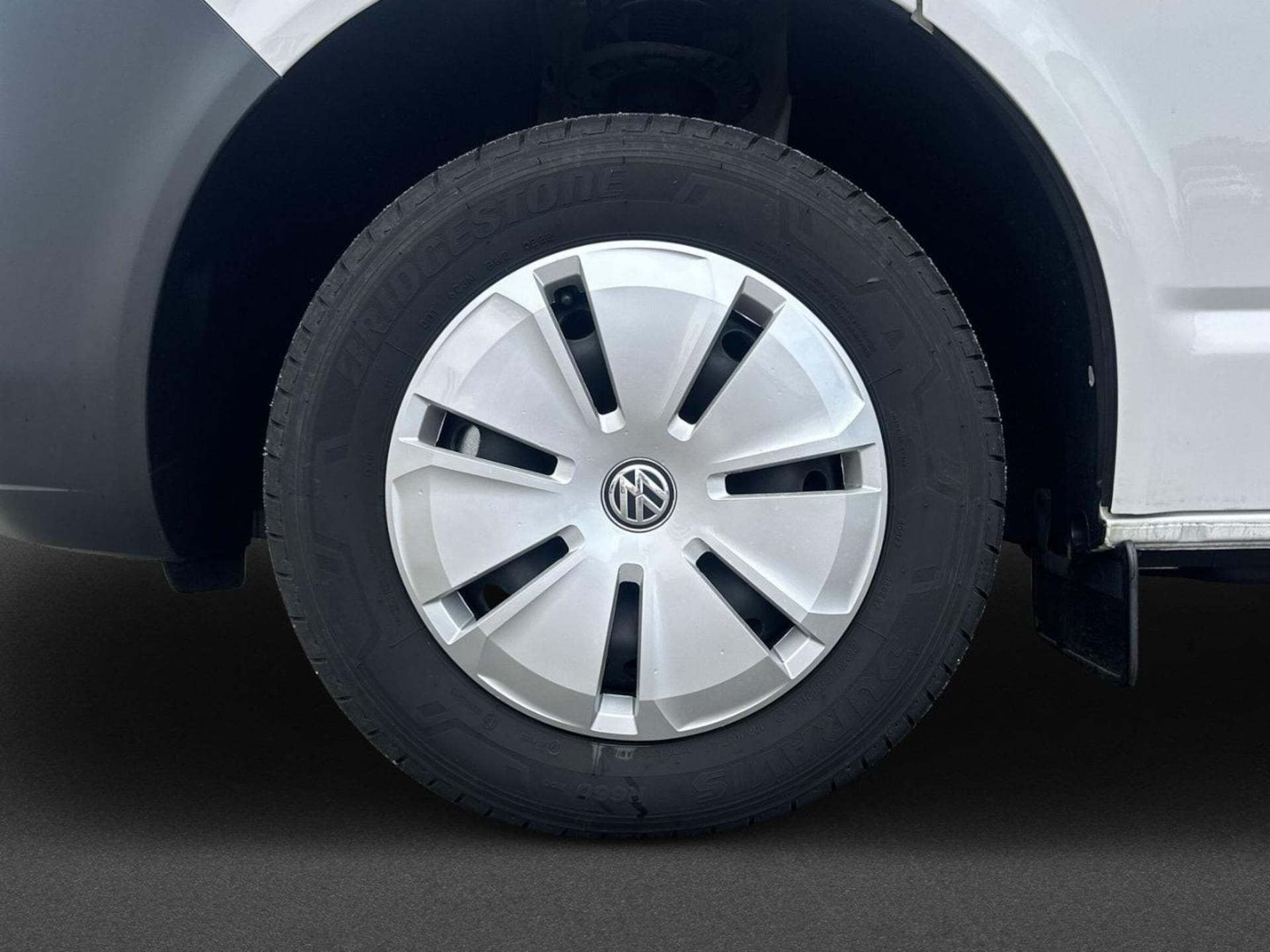 Volkswagen T6.1 Transporter Kasten kurzer Radstand