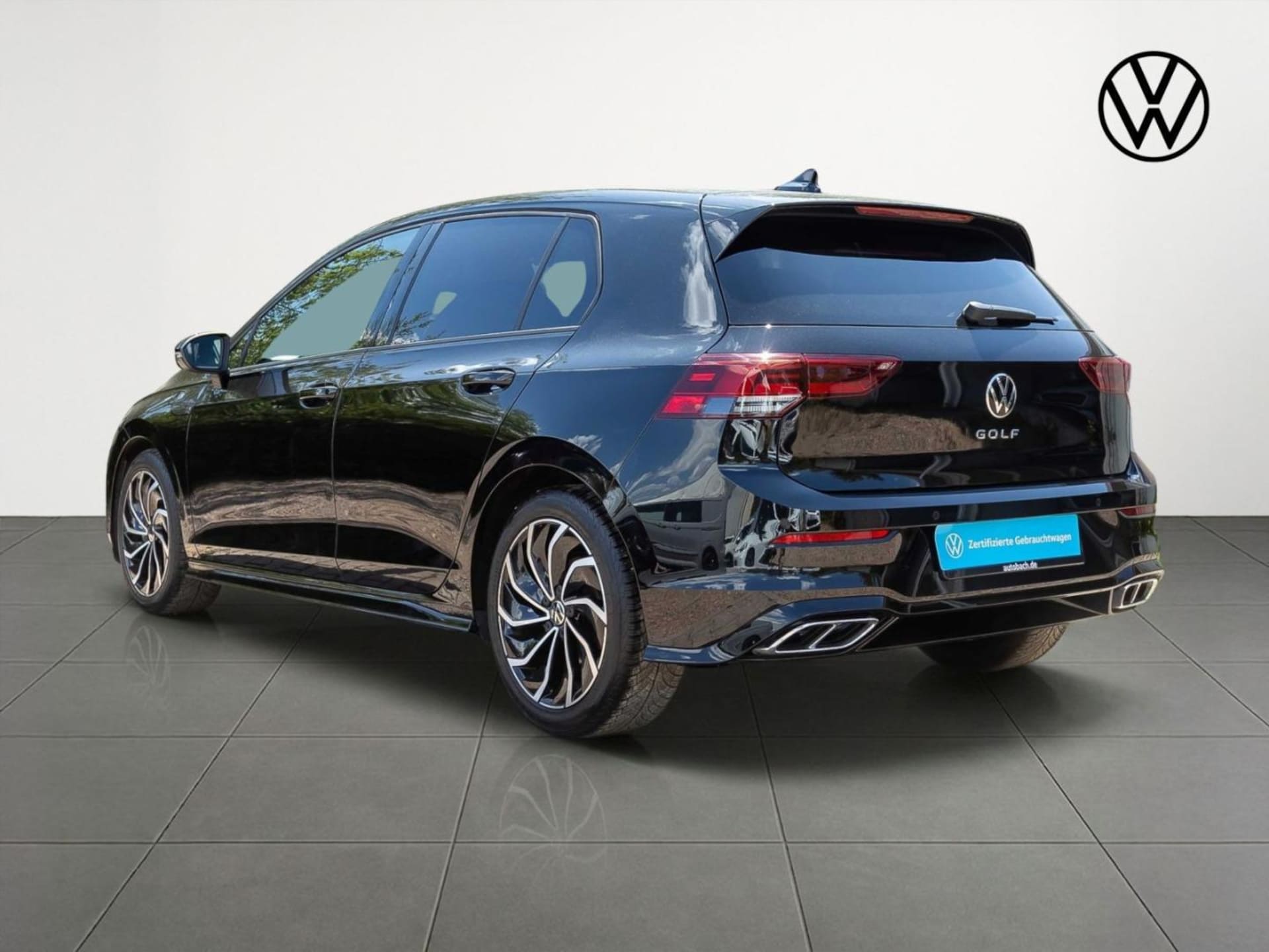 Volkswagen Golf R-Line