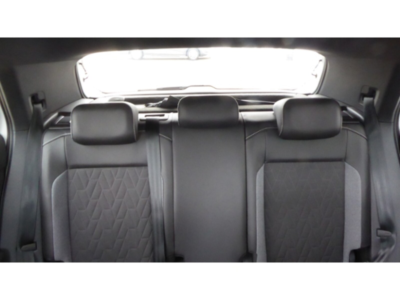 Volkswagen T-Cross – Bild 11