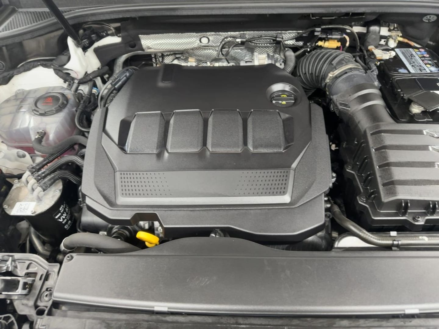 Bild über Audi Q3 Sportback S line 40 TDI quattro S tronic - für weitere Informationen kontaktieren Sie den Audi Partner