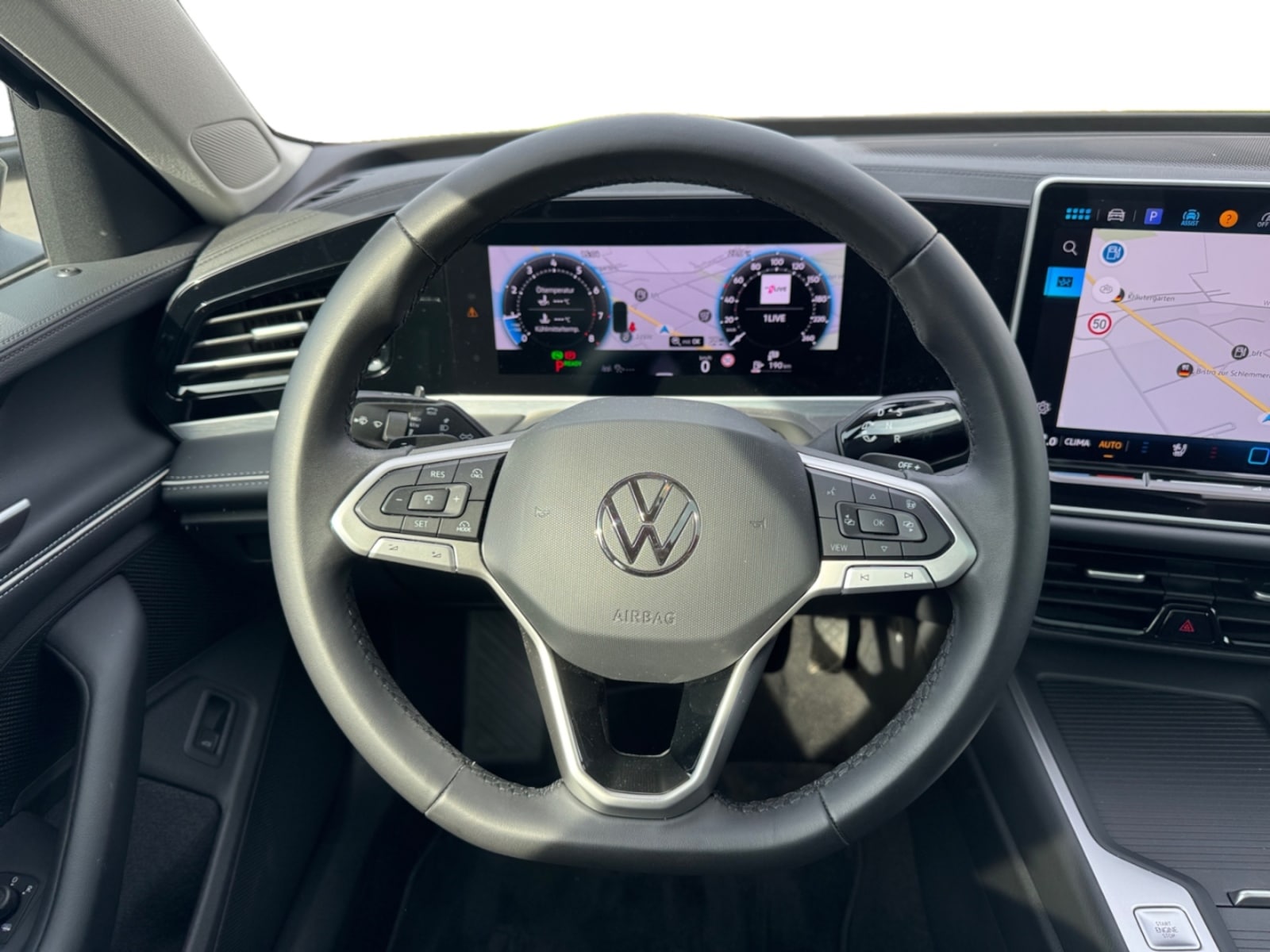 Volkswagen Passat – Bild 12