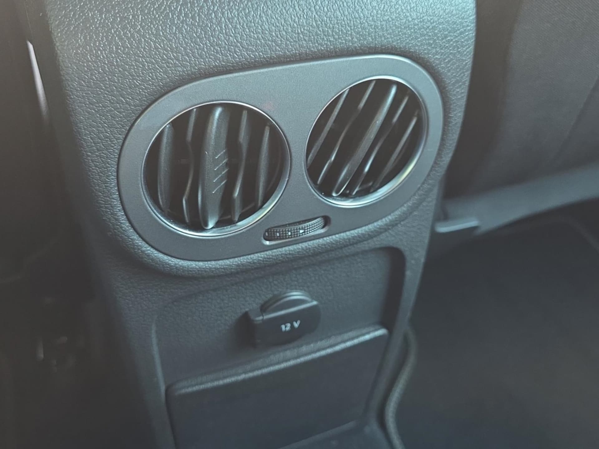 Volkswagen Tiguan LOUNGE Sport & Style