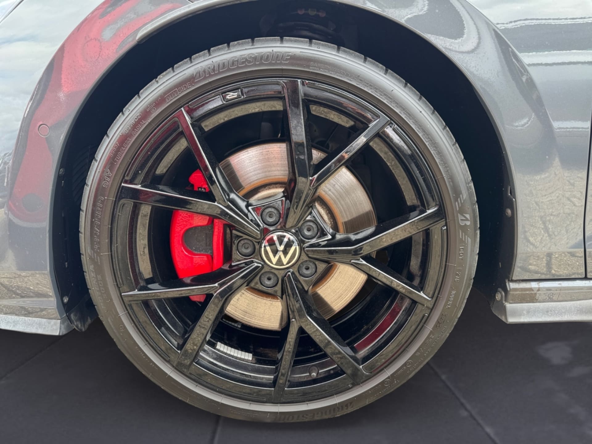 Volkswagen Golf GTI