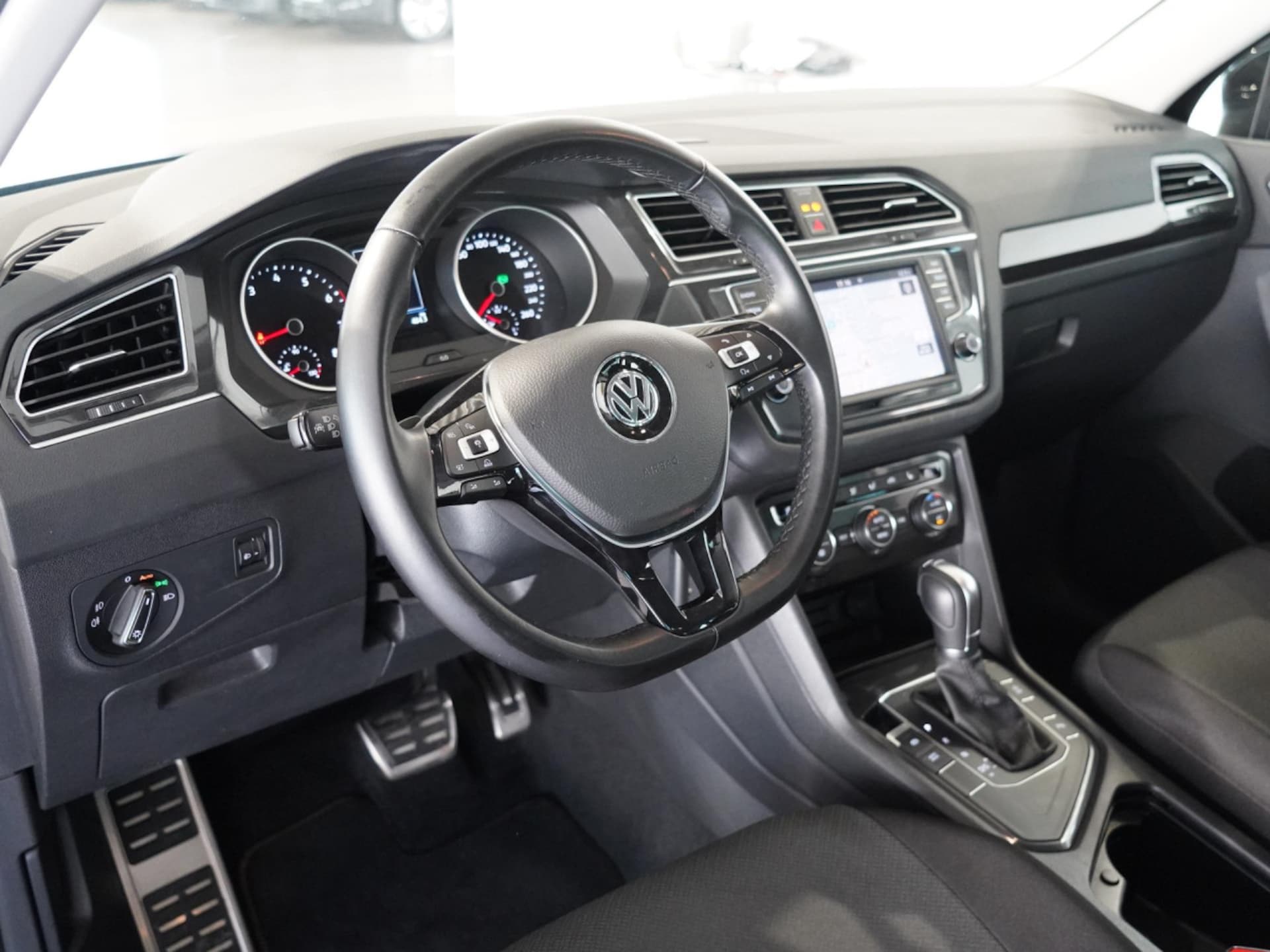 Volkswagen Tiguan SOUND